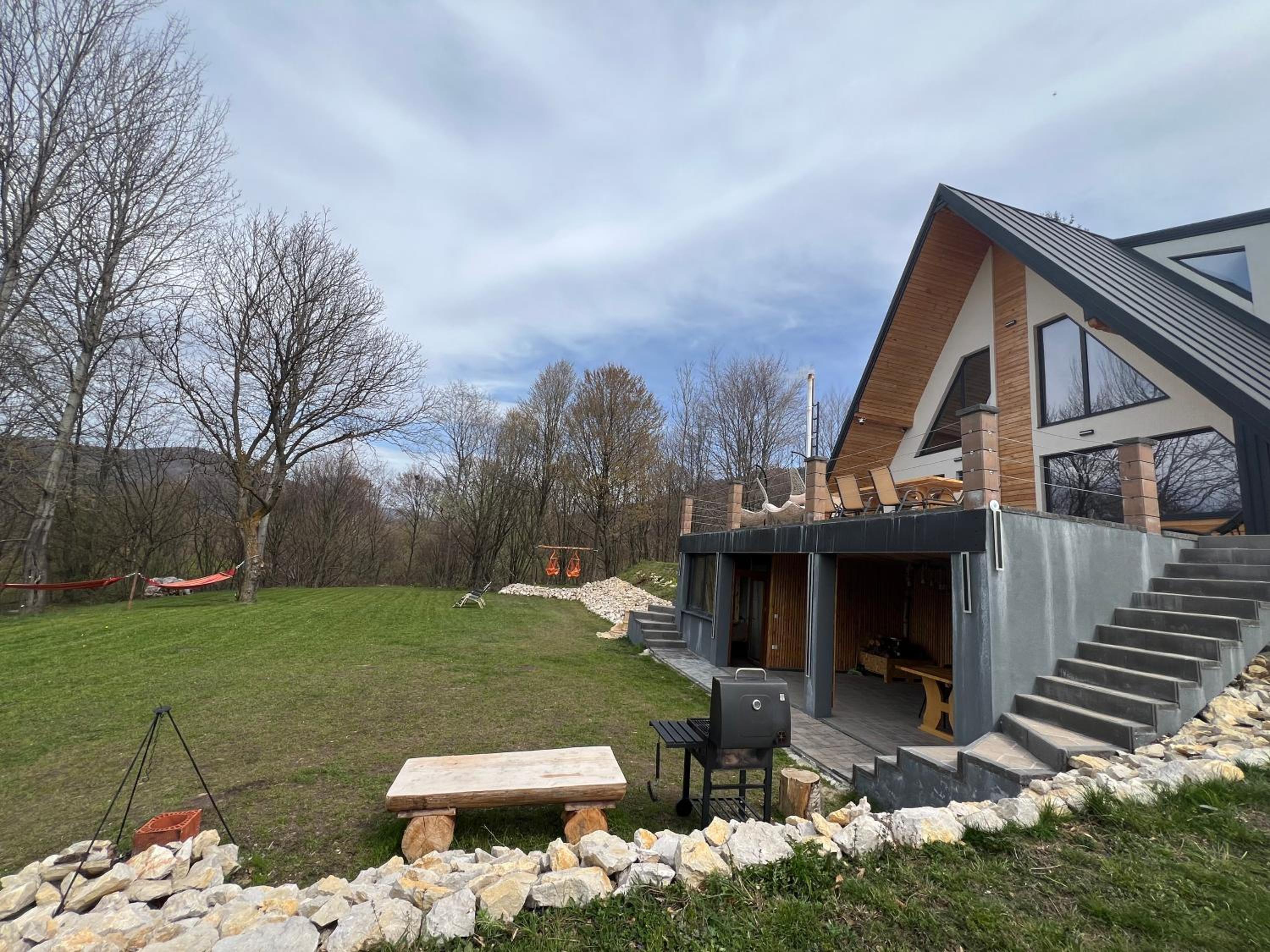 A-frame Sofis House Valea Doftanei