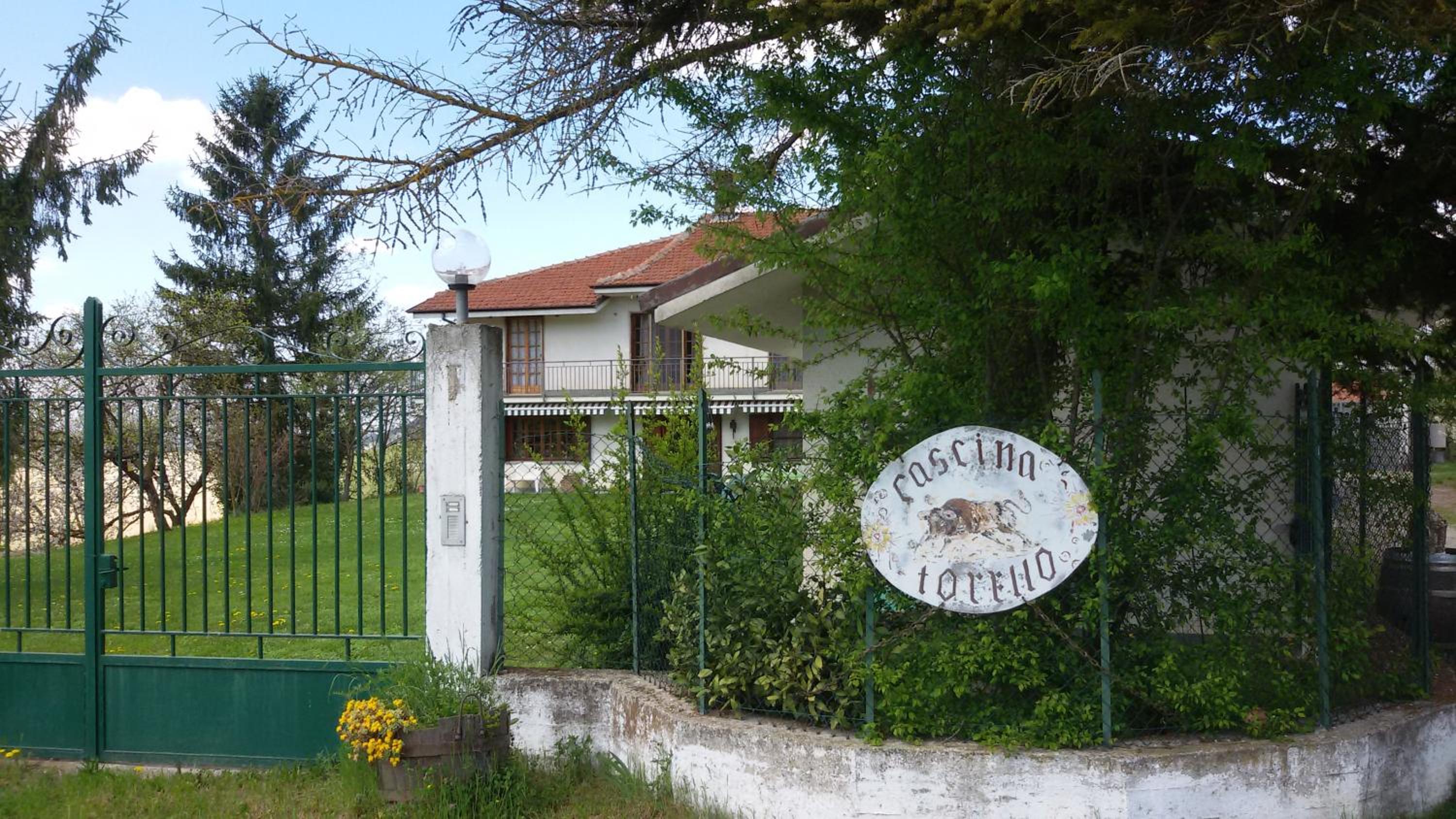 Cascina Torello view 3