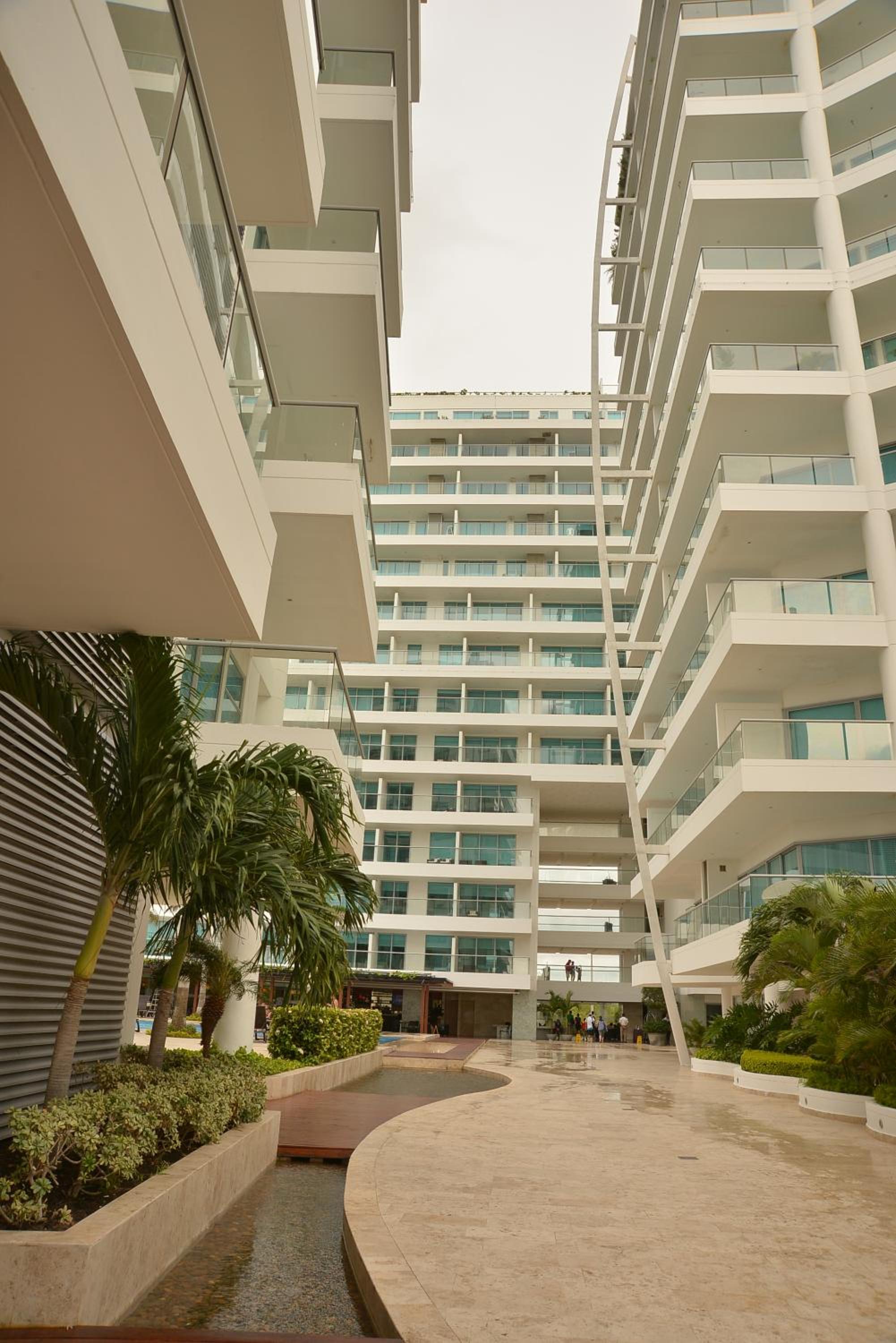 Moderno 3 Alcobas Frente a Playa view 5
