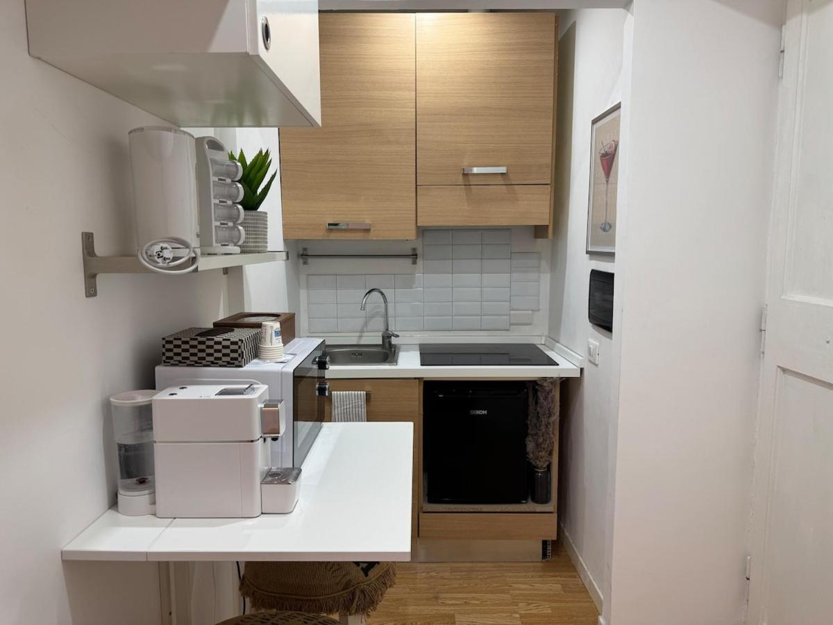 DOMUS I Cozy Apt -20 min from Colosseum