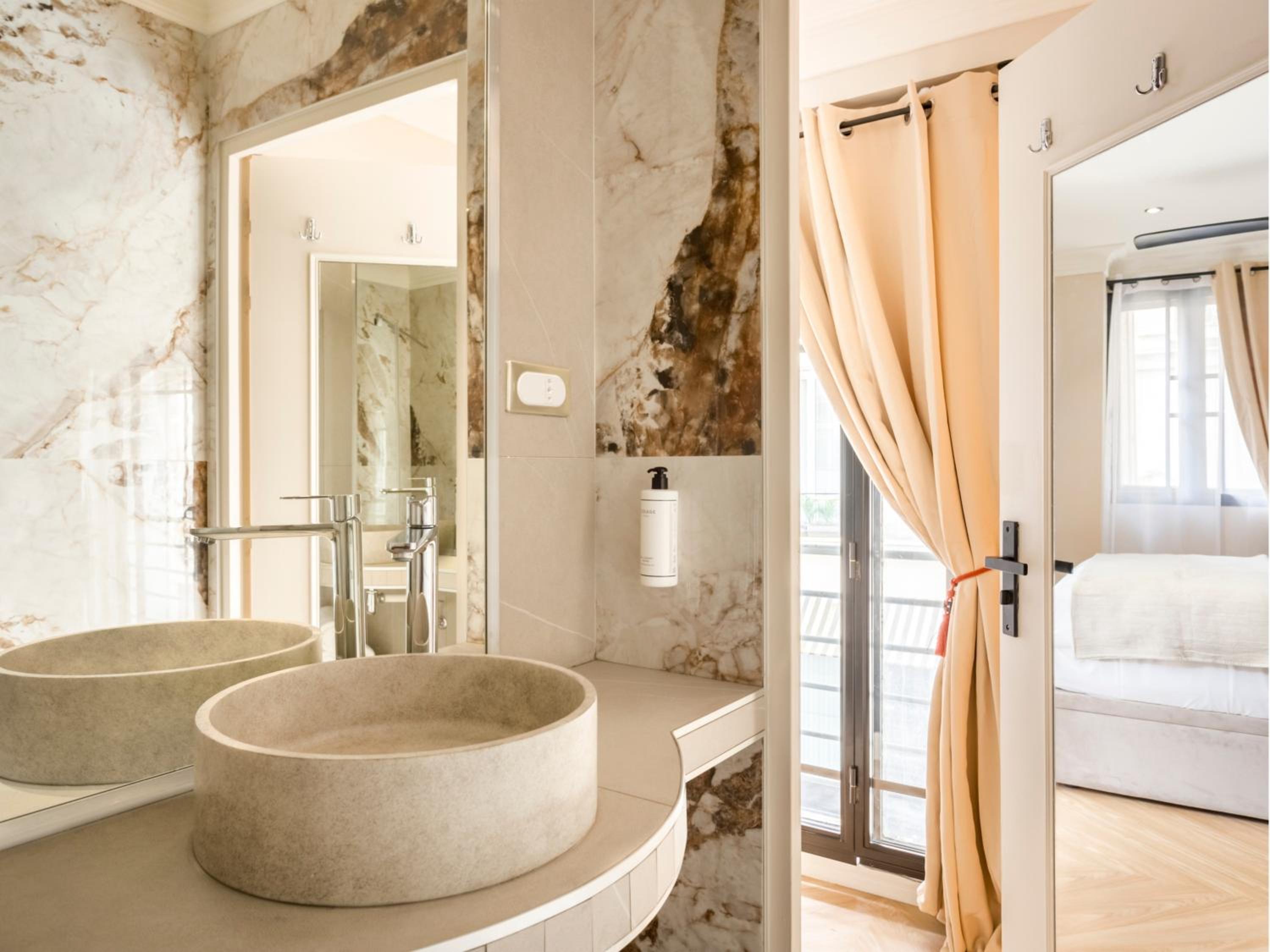 Merveil - Luxury Suite -Marais - Bvd Saint Denis
