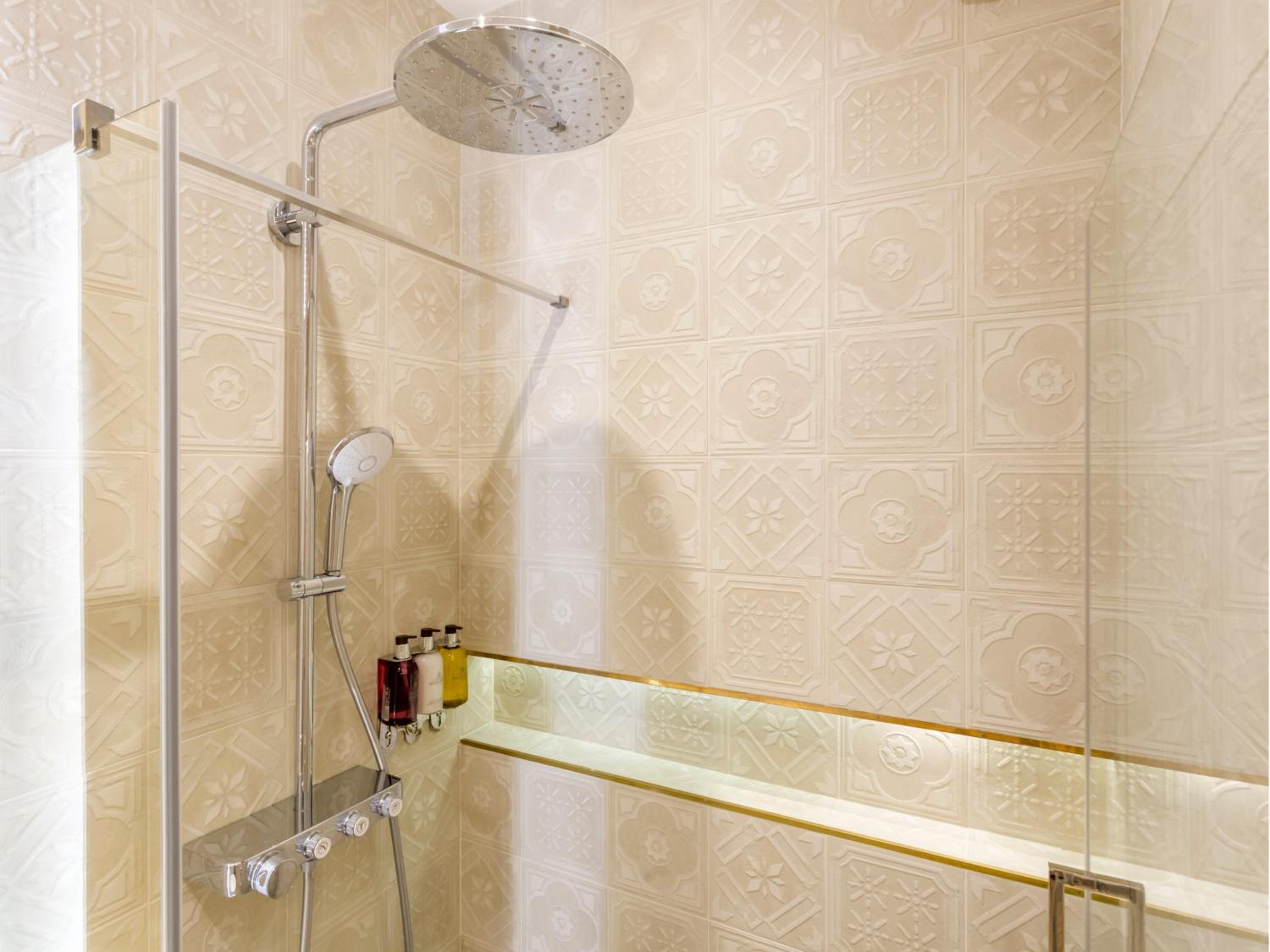 Merveil - Luxury Suite - Louvre - Palestro