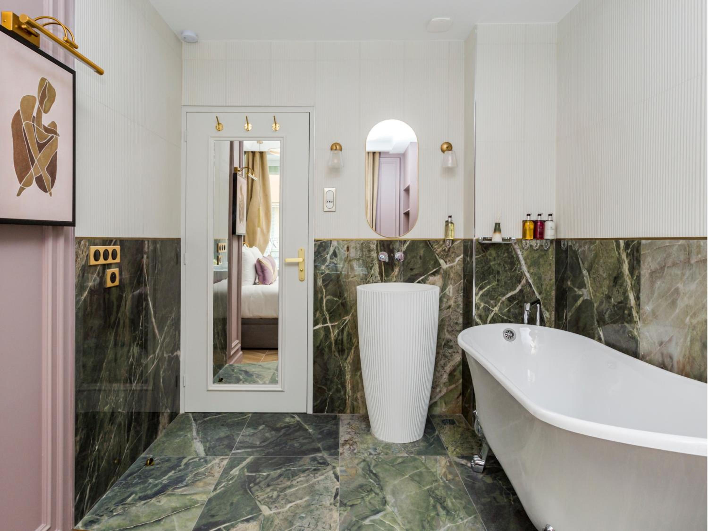 Merveil - Luxury Suite - Louvre - Palestro