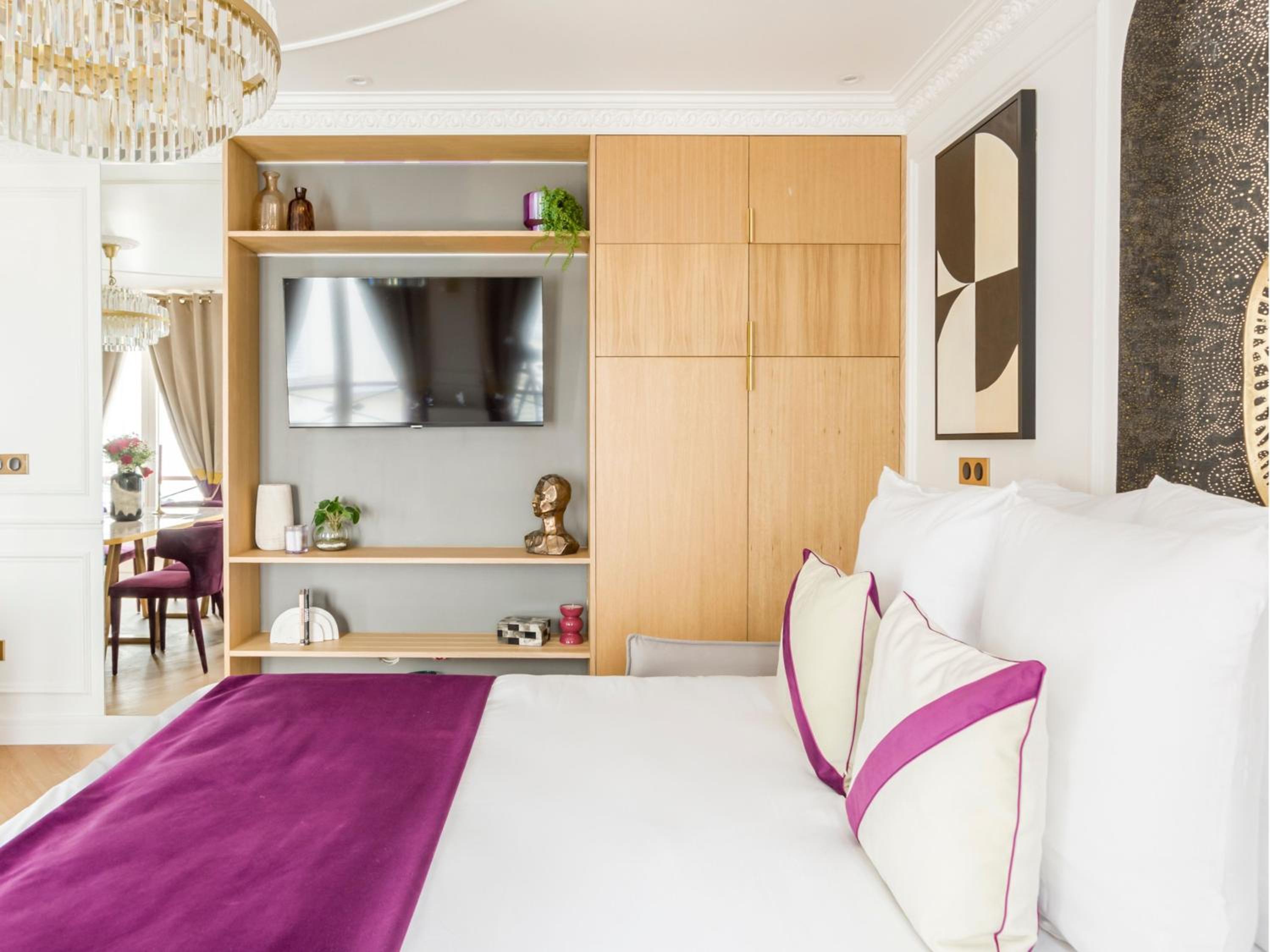 Merveil - Luxury Suite - Champs Elysees -St George