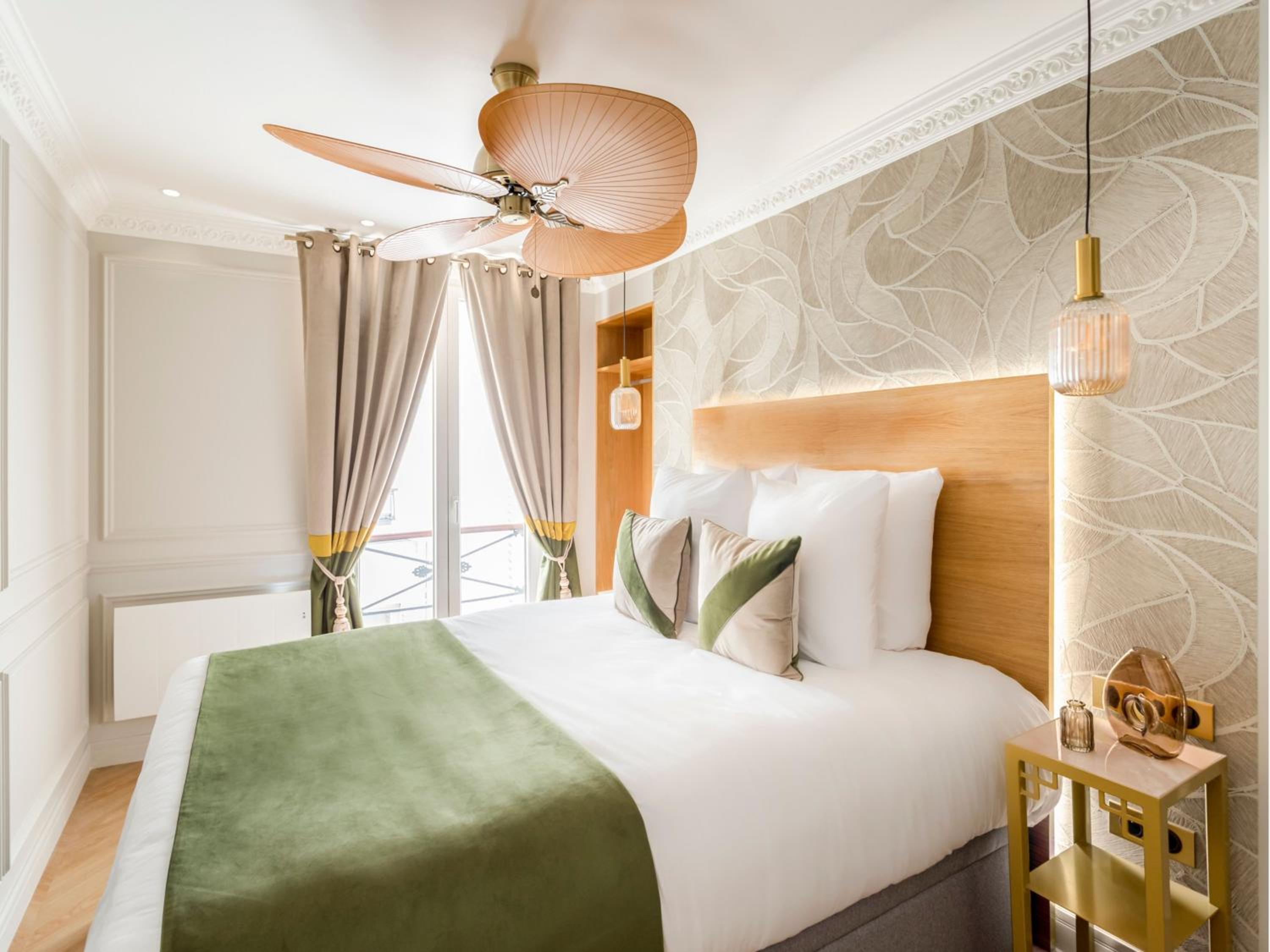 Merveil - Luxury Suite - Champs Elysees -St George