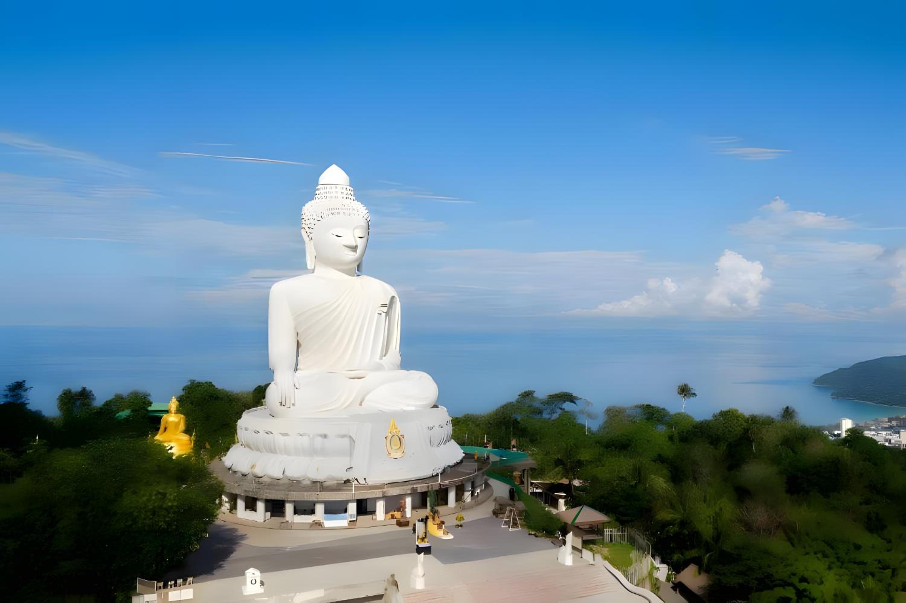 xx BAO Patong Beach Phuket - เบา ป่าตองบีช
