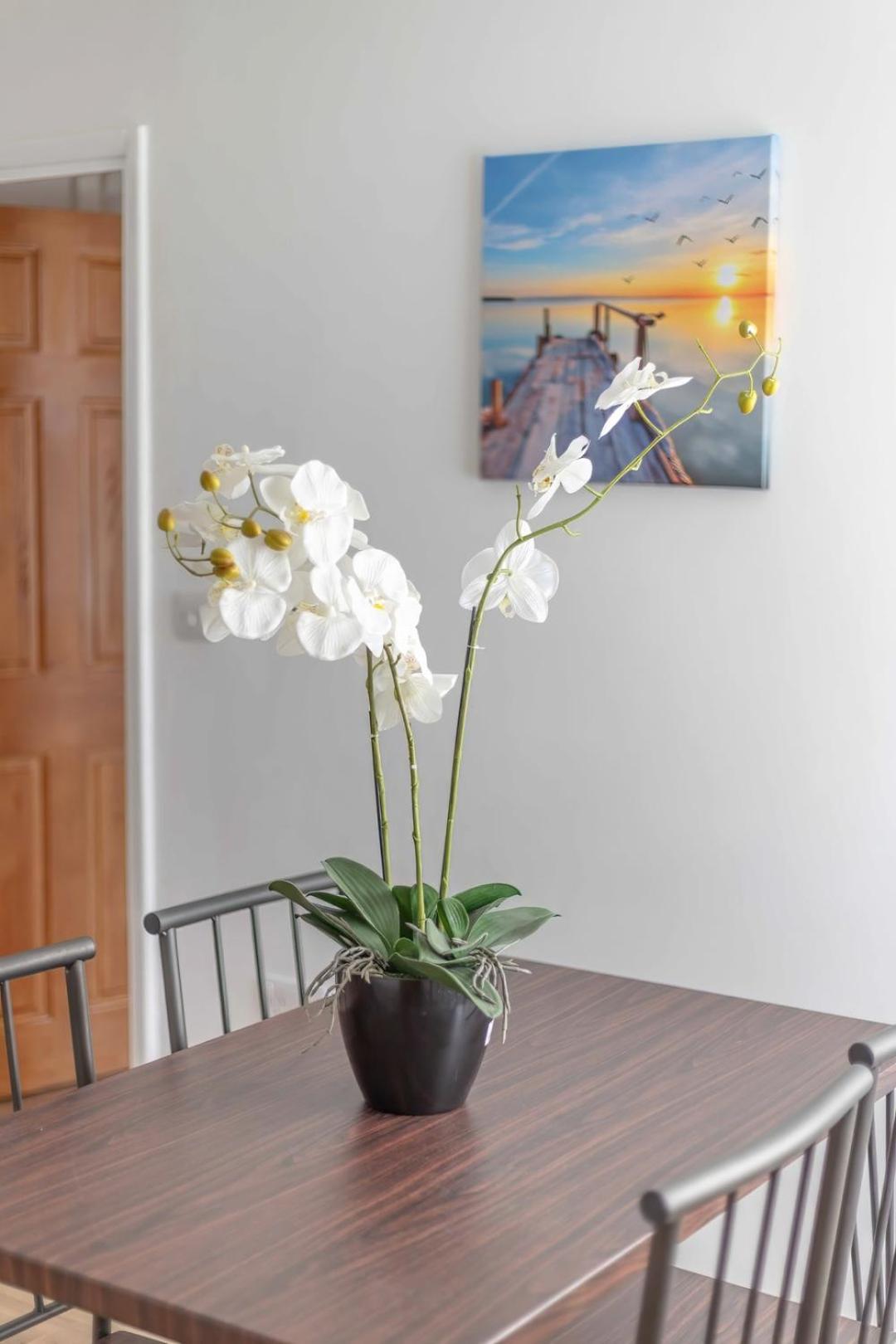 Family friendly Filton home with parking and WiFi
