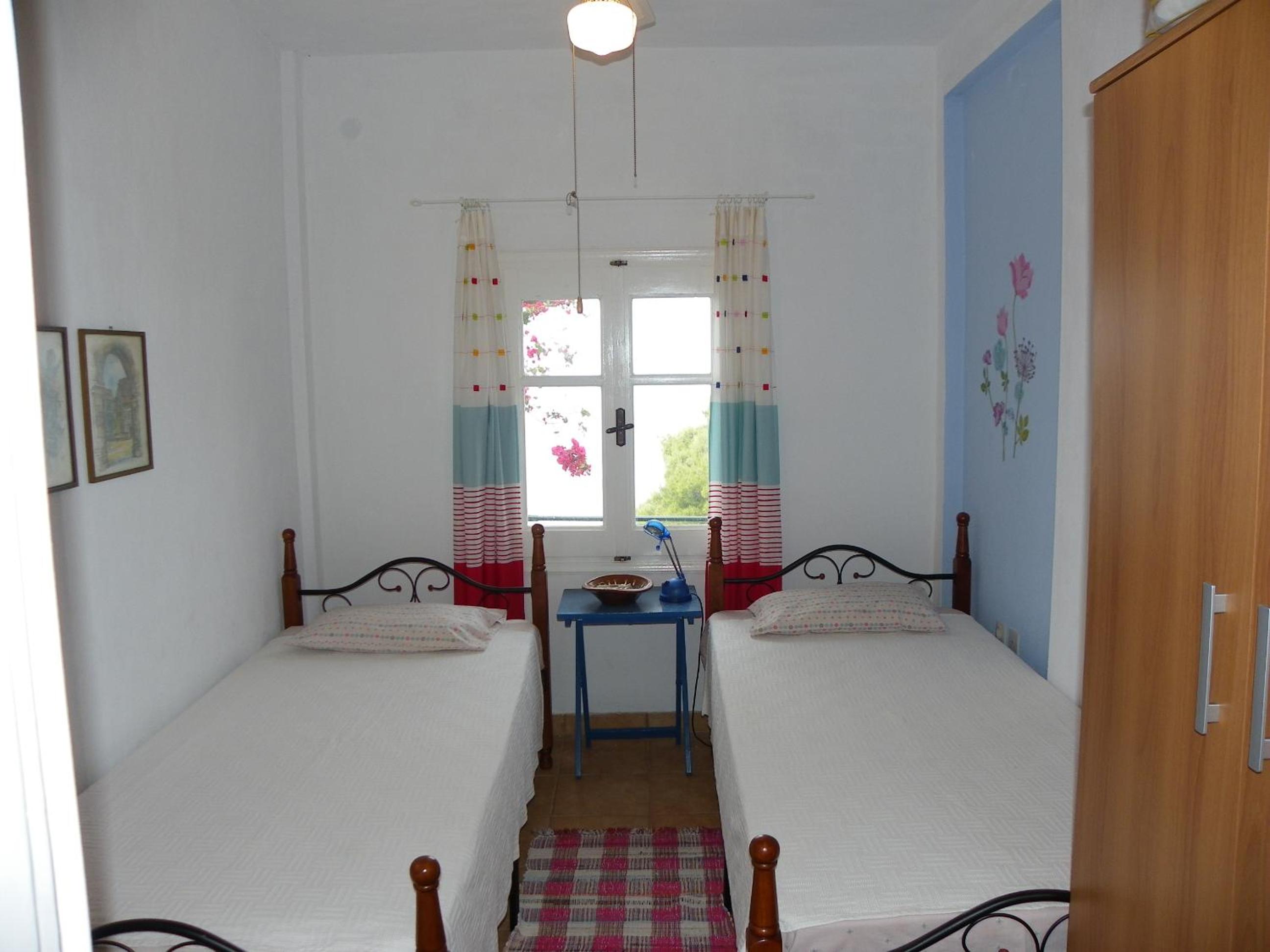 Sunset House en Klíma — bedroom