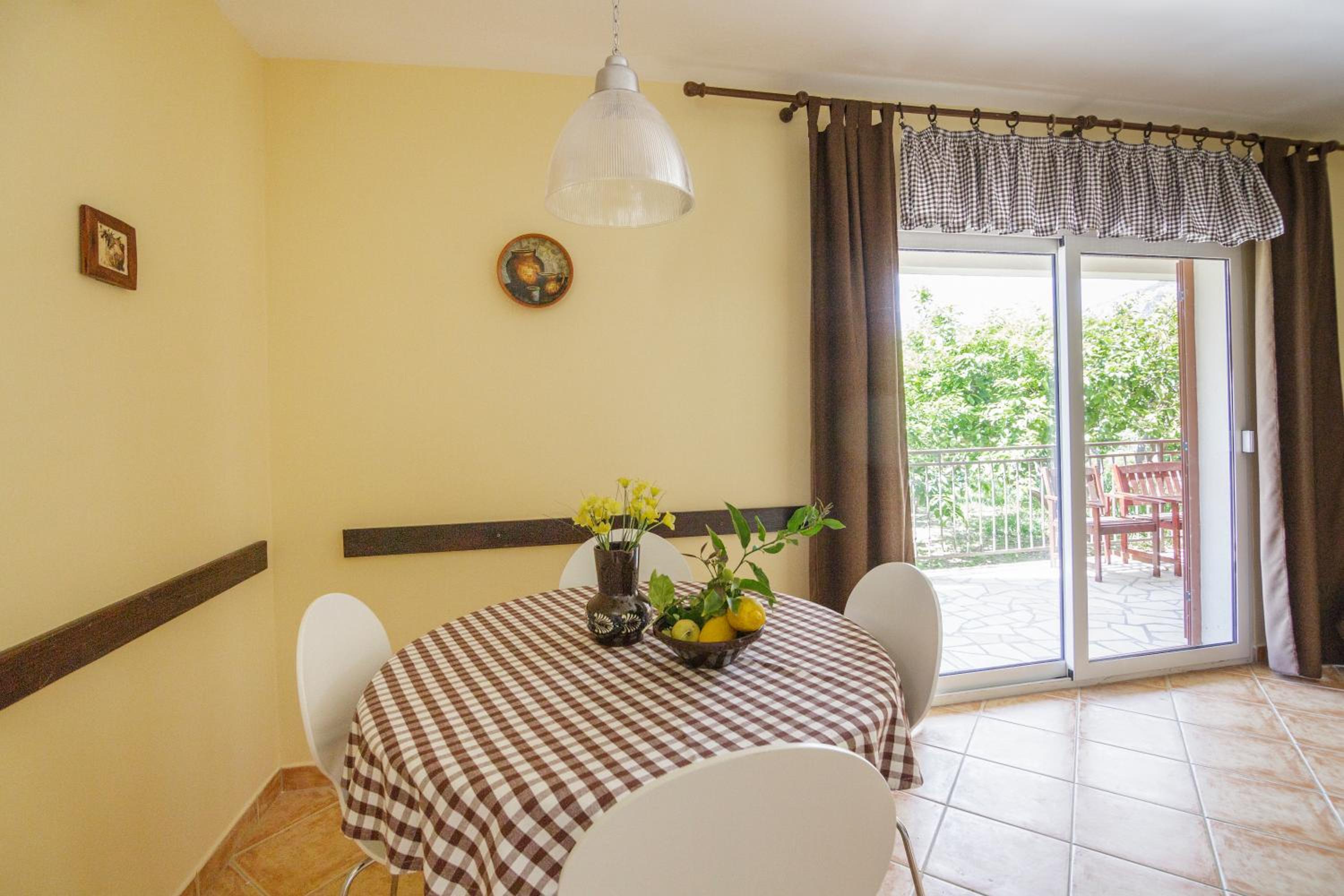 Apartments Popaj