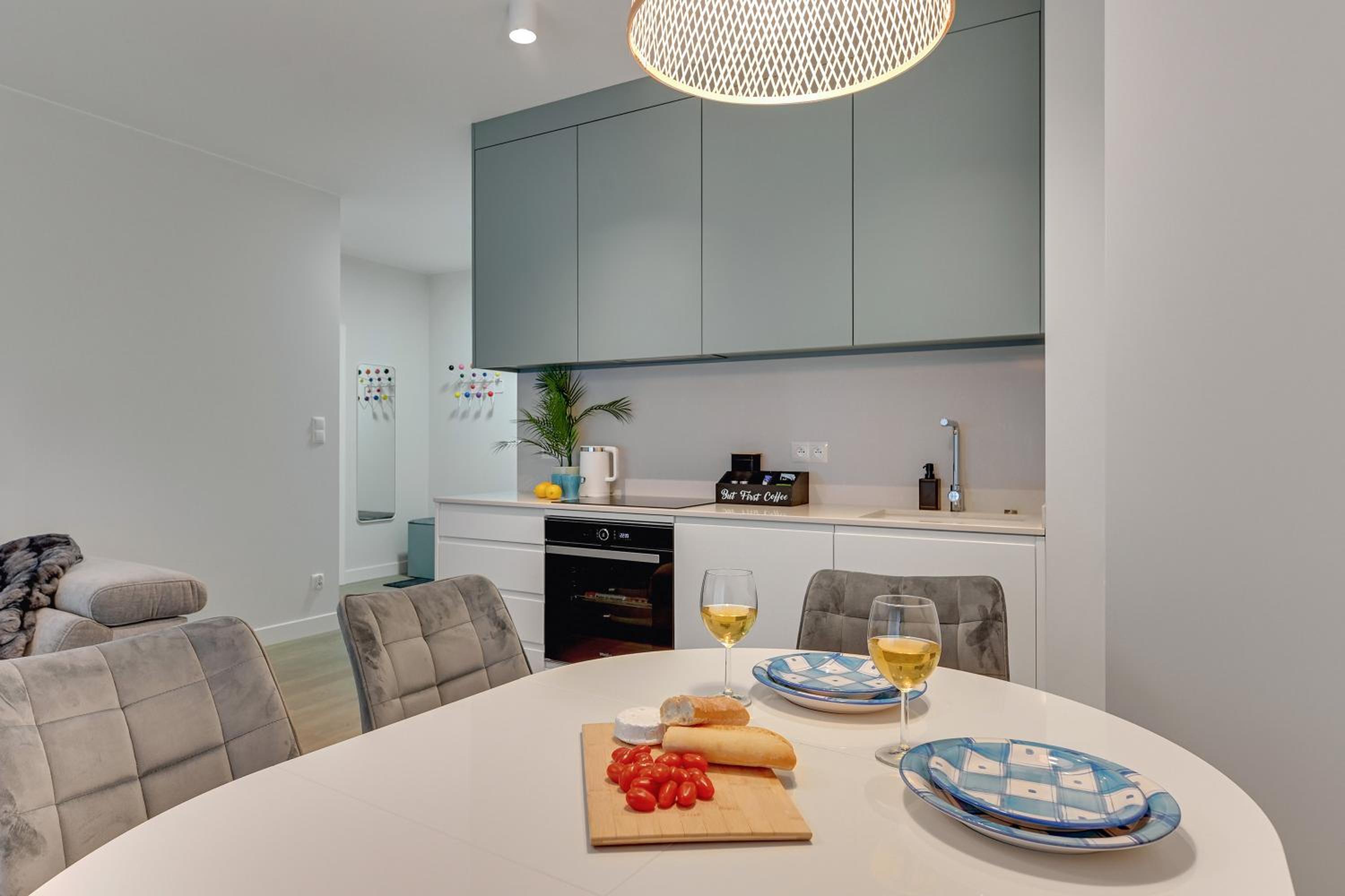 Gdańsk Old Town Scala suites C with Parking by Lion Apartments