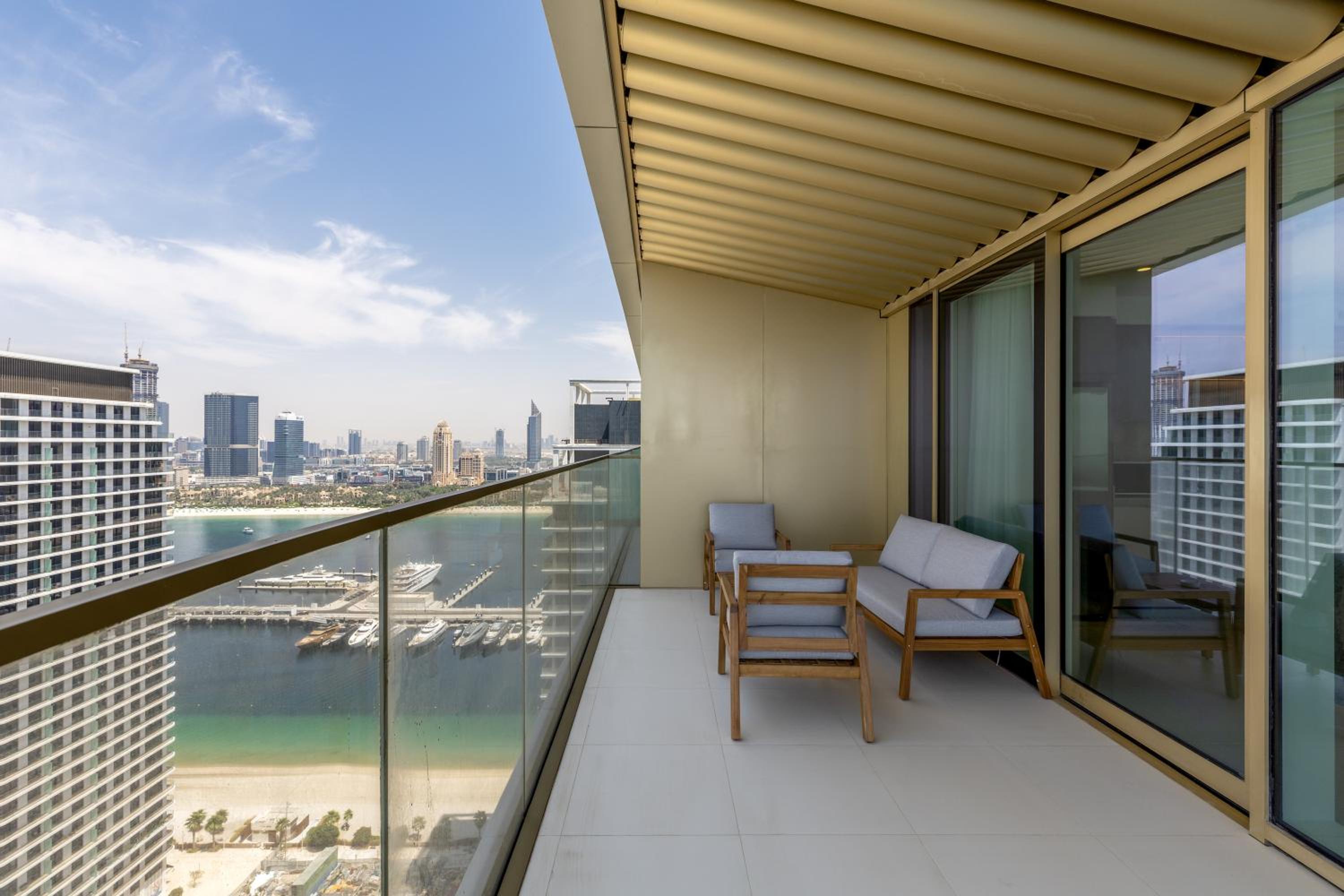 Maison Privee - Waterfront Living with Unparalleled Sea & Palm Vws