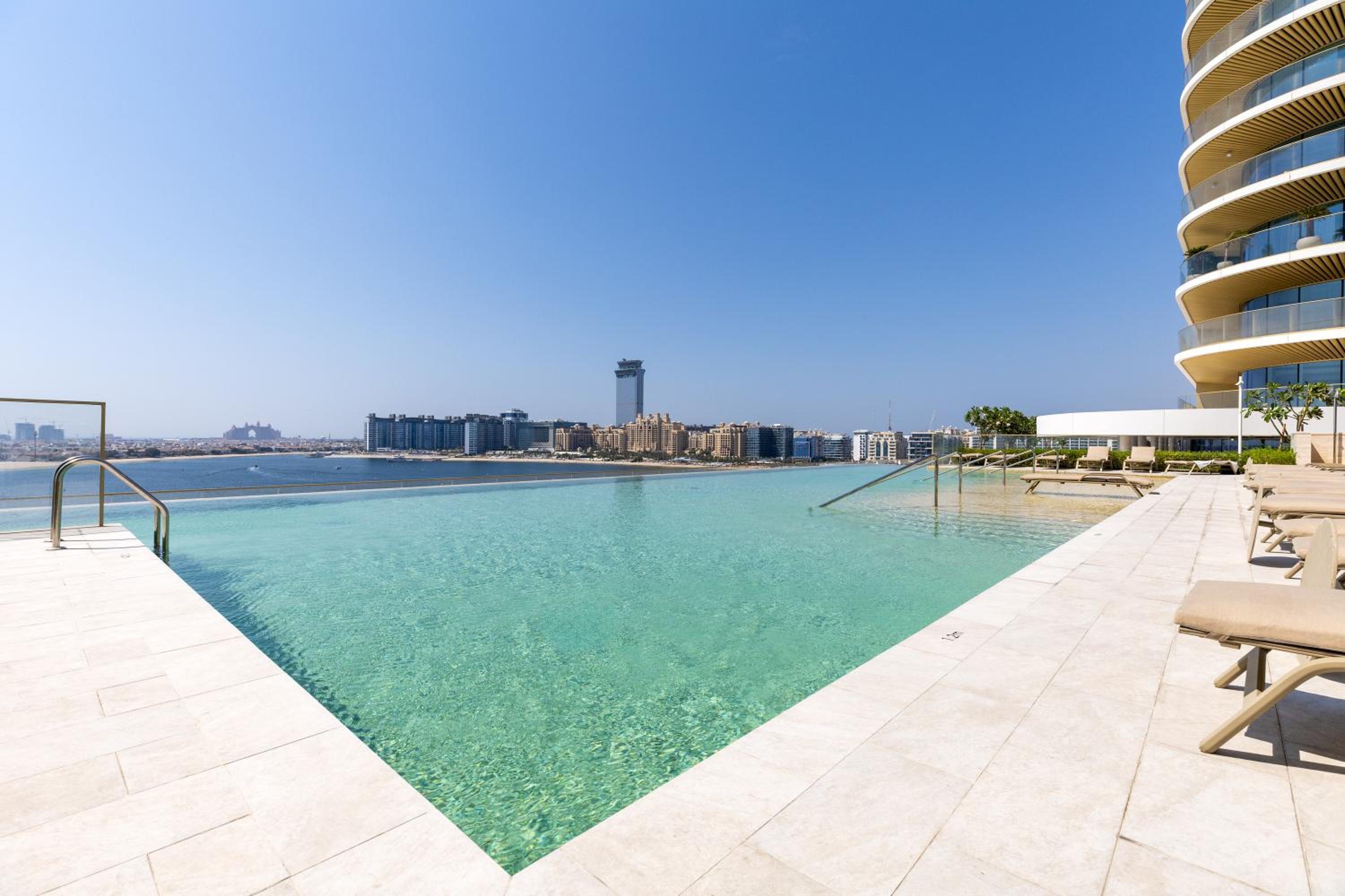 Maison Privee - Waterfront Living with Unparalleled Sea & Palm Vws