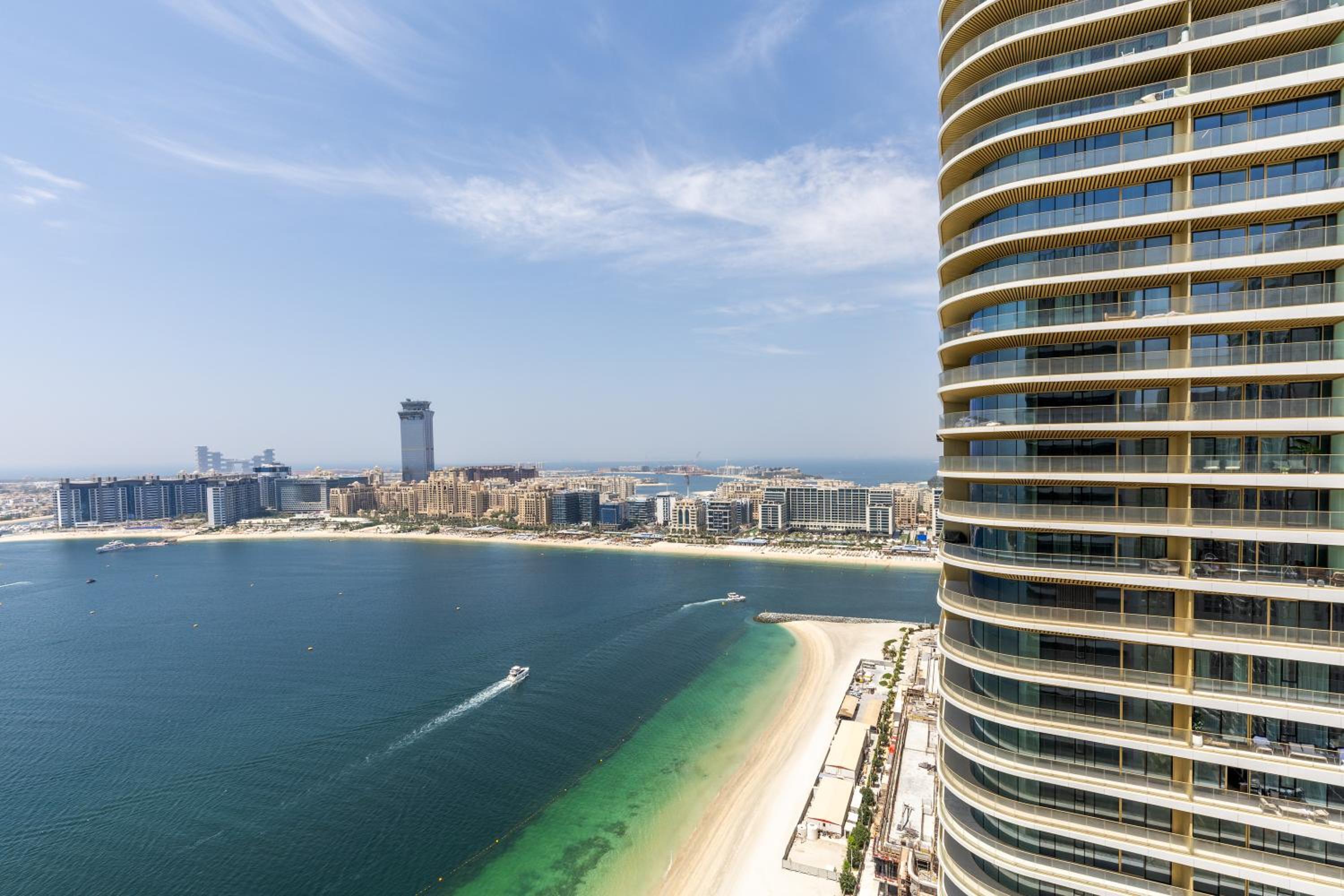 Maison Privee - Waterfront Living with Unparalleled Sea & Palm Vws