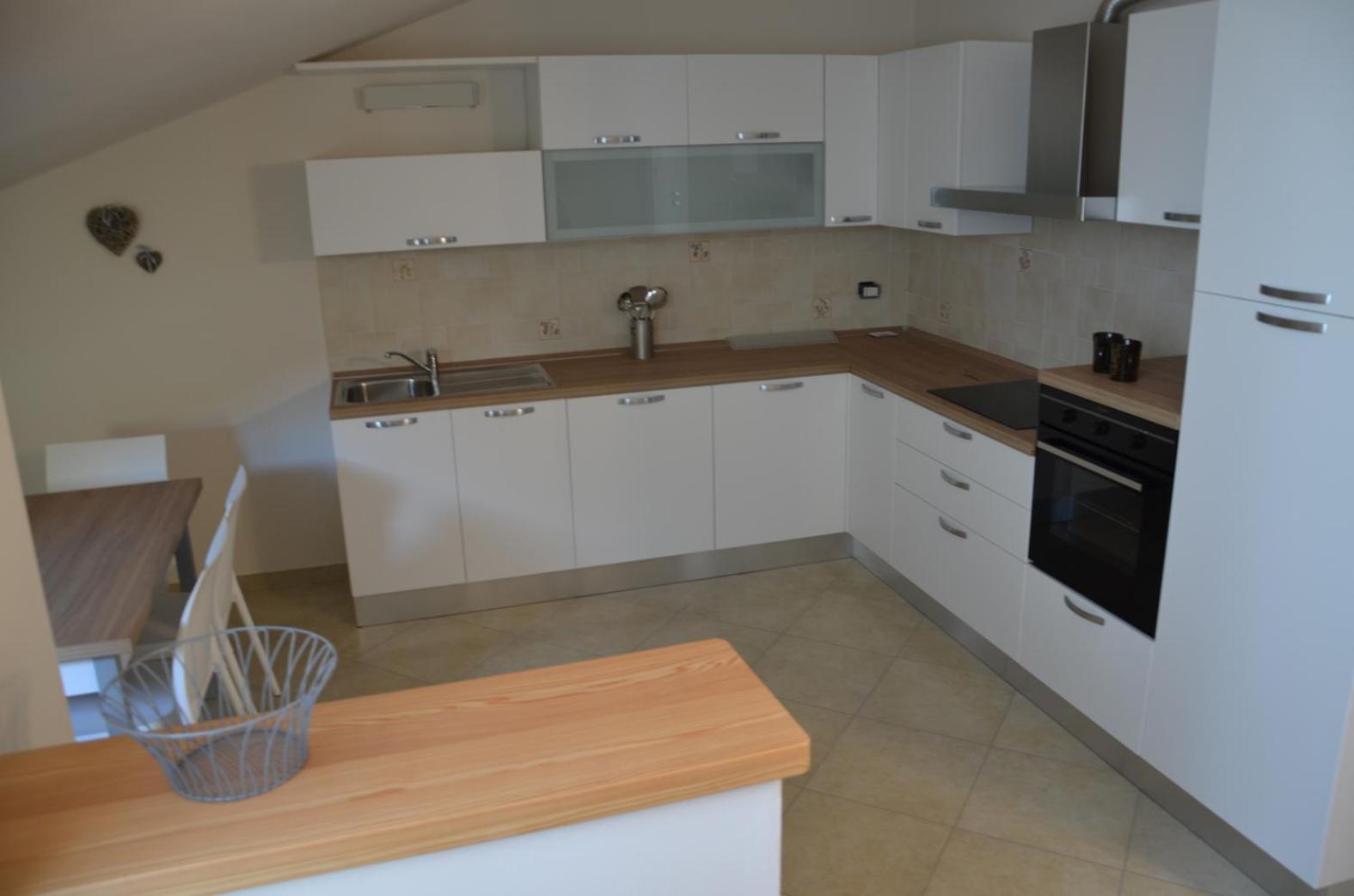 Monteverde Apartments