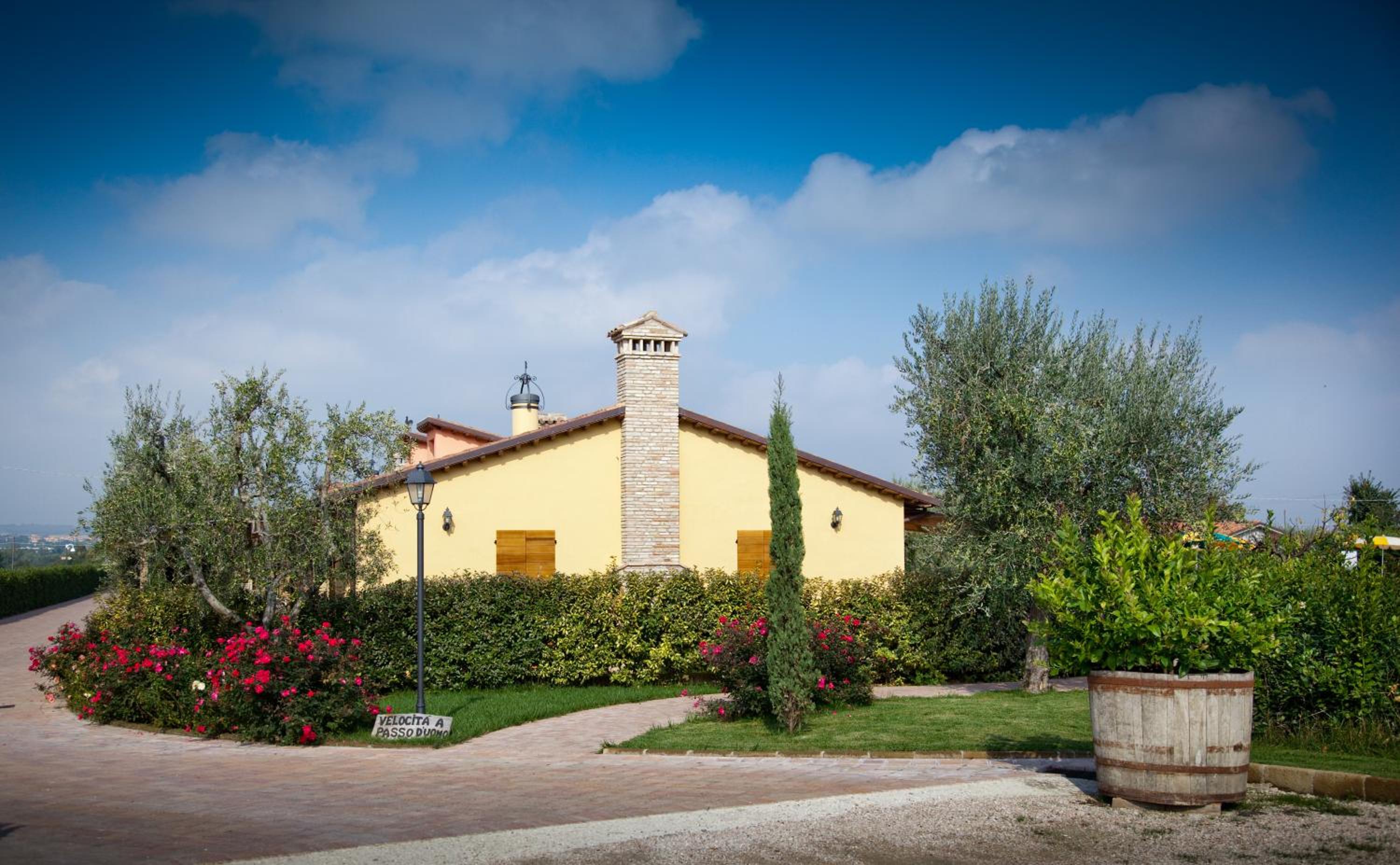 Valle del Metauro Country House