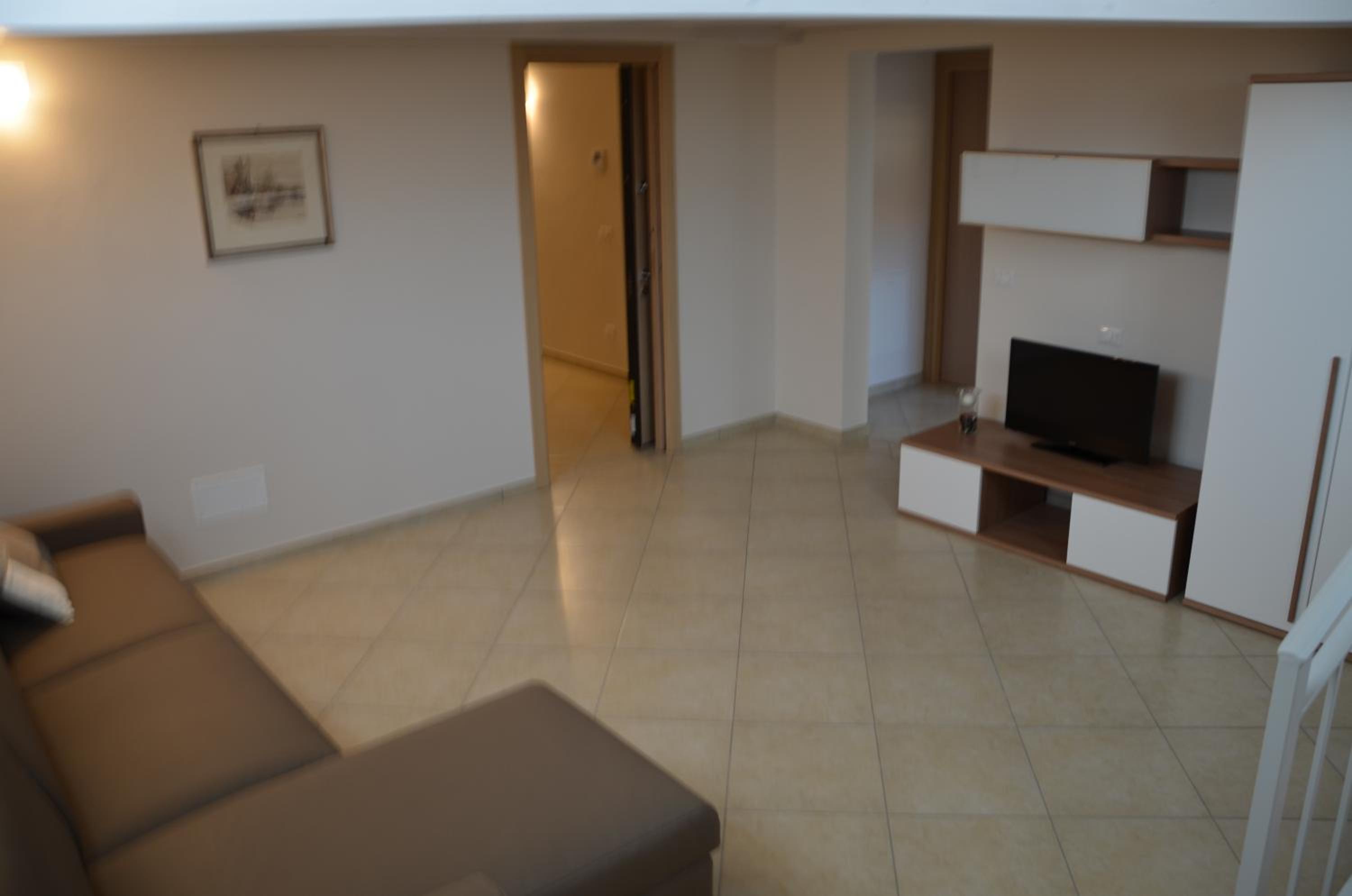 Monteverde Apartments