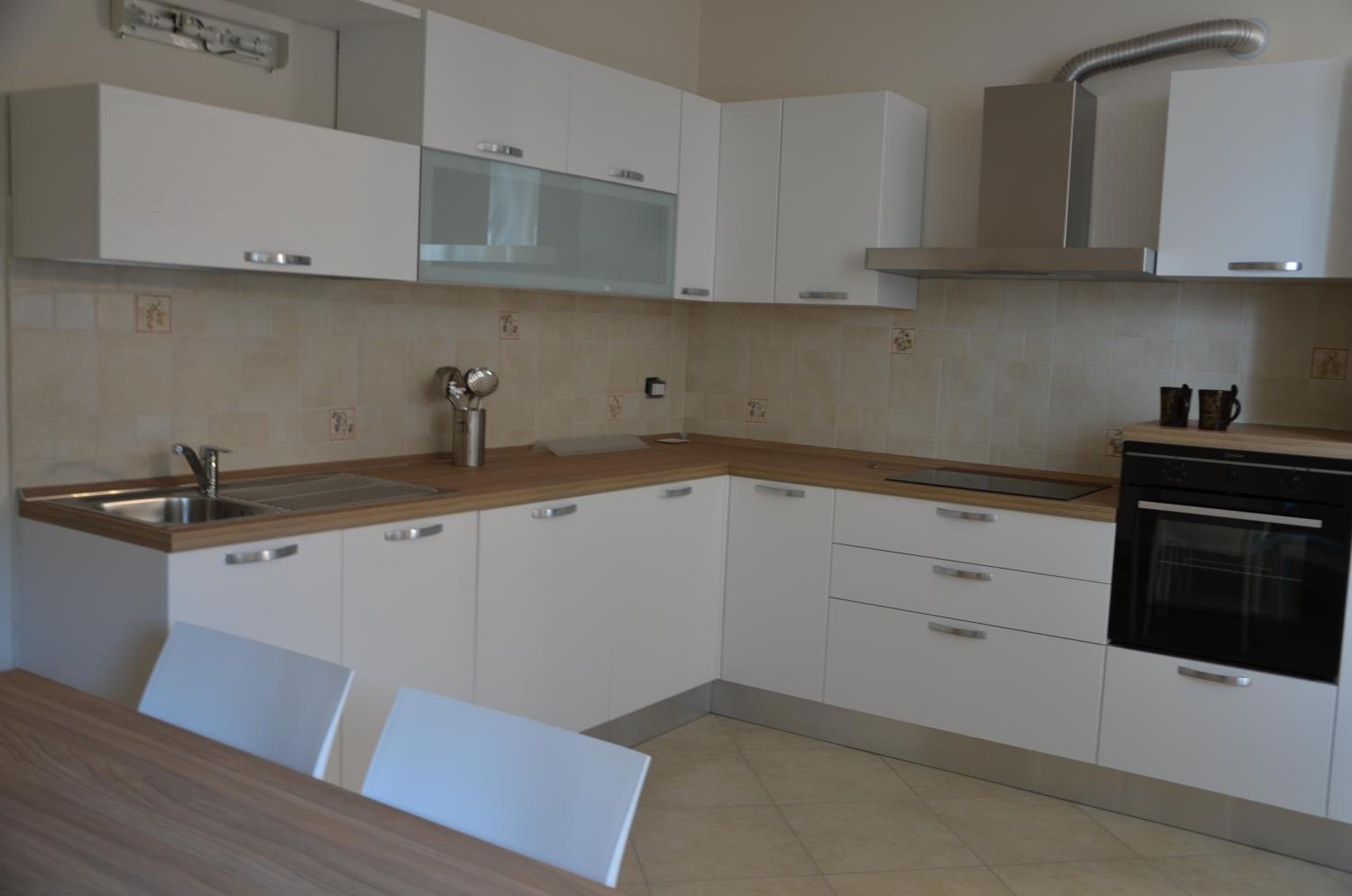 Monteverde Apartments