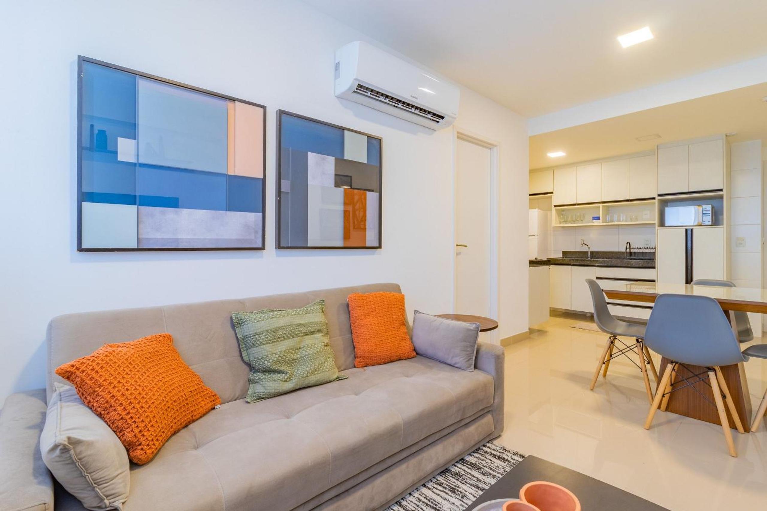 Beach Class Boa Viagem #2401 - Apt by Carpediem