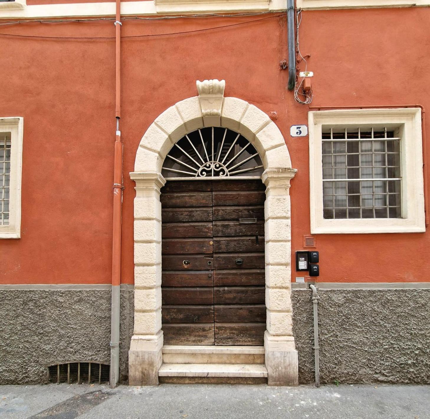 Dimora Castelvecchio ai Salvi - Soggiorno storico nel cuore di Verona con parcheggi su richiesta