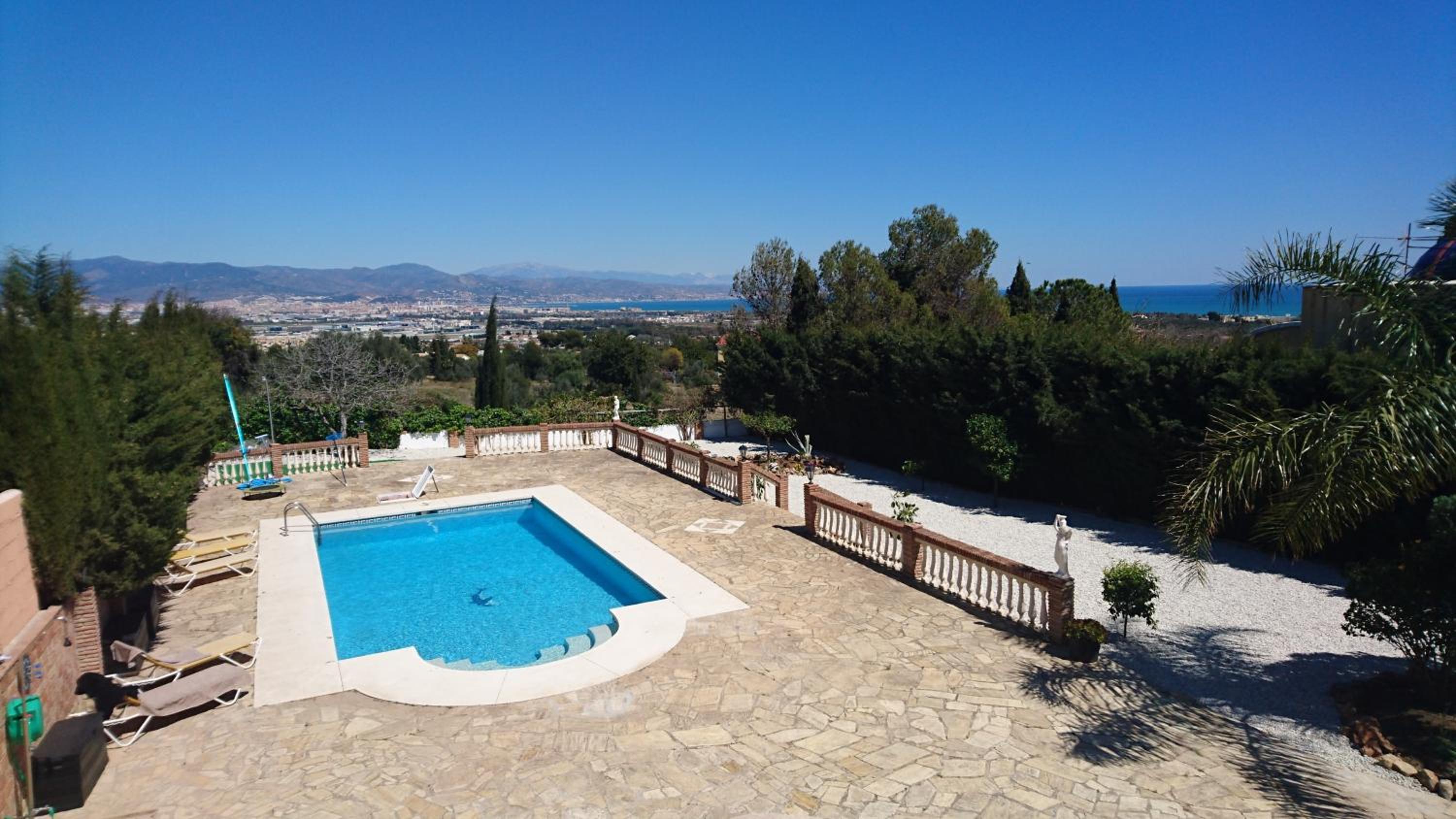 Villa Buenavista Malaga - sea view, private heated pool, spa, 5 bedrooms
