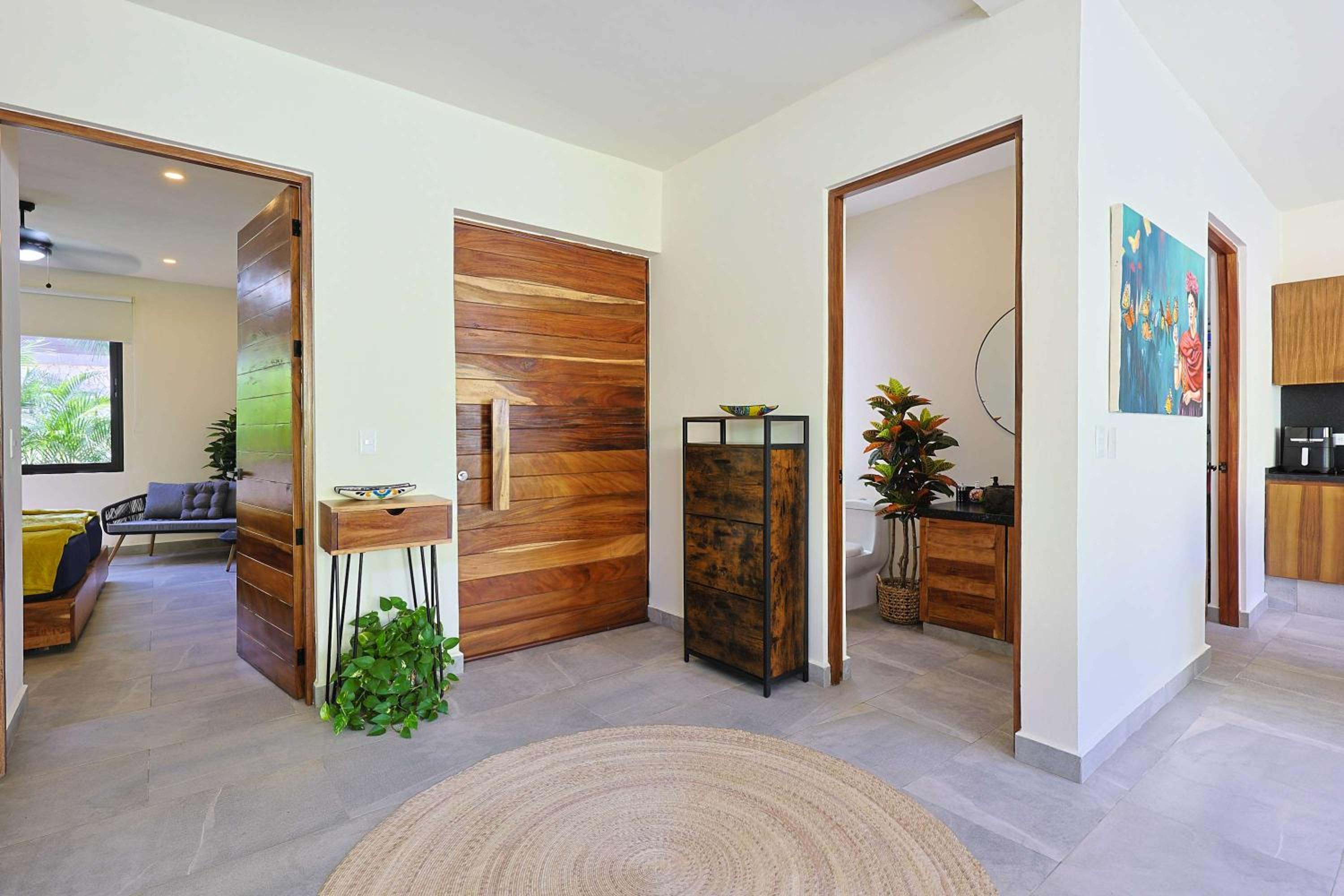 Cozy Getaway Shared Pool & Cenote Access