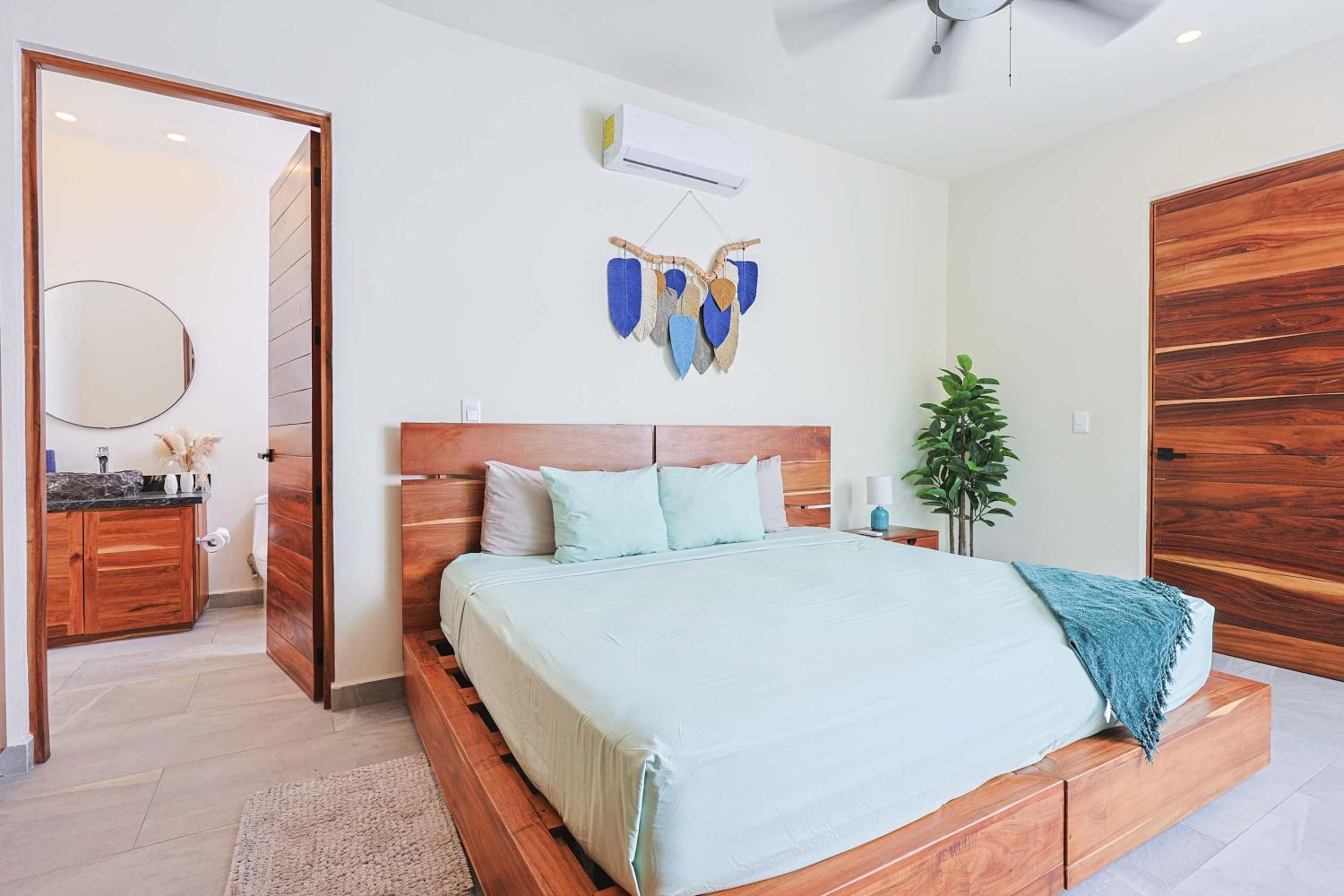 Cozy Getaway Shared Pool & Cenote Access