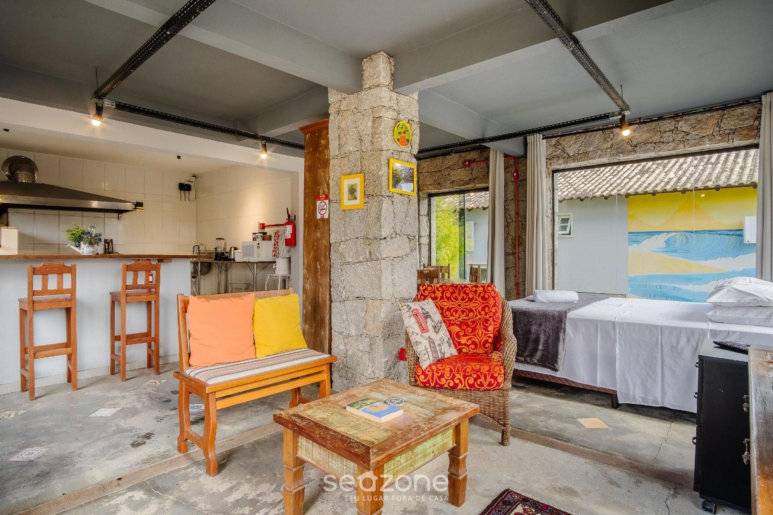 Complete studios in Imbituba Beach - PRN
