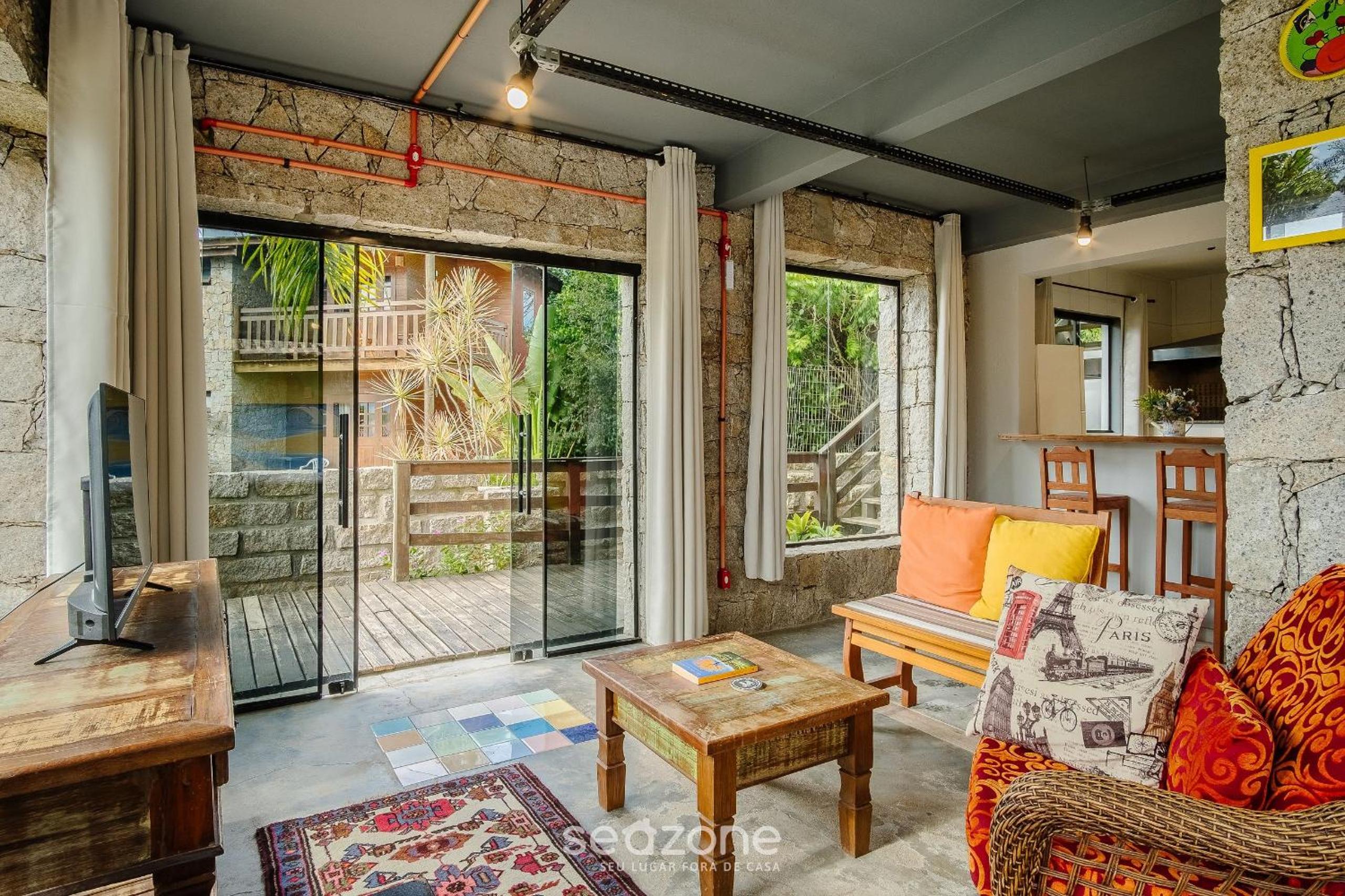 Complete studios in Imbituba Beach - PRN