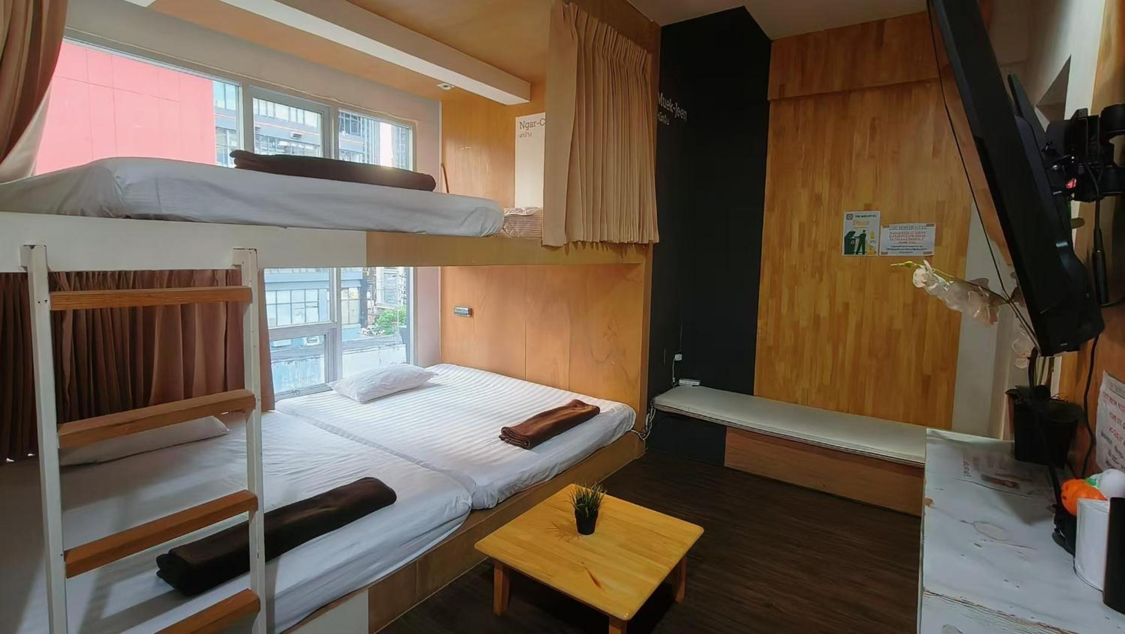 BoB Hostel บ็อบโฮสเทล