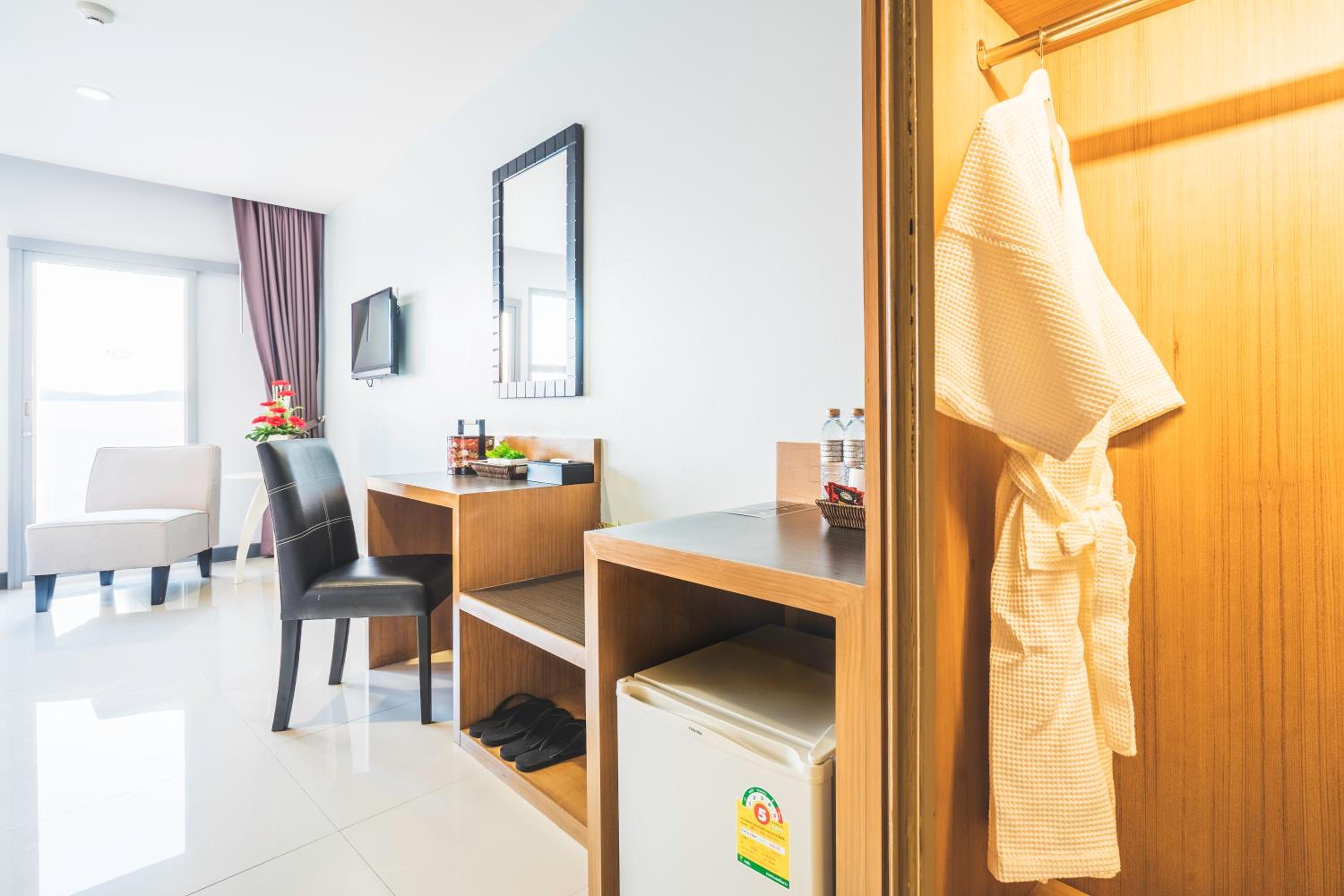 Vapa Hotel - SHA Extra Plus