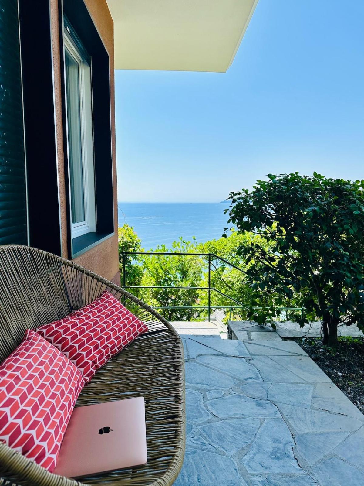 Casa Leni 5 Terre & Portofino with Private Parking