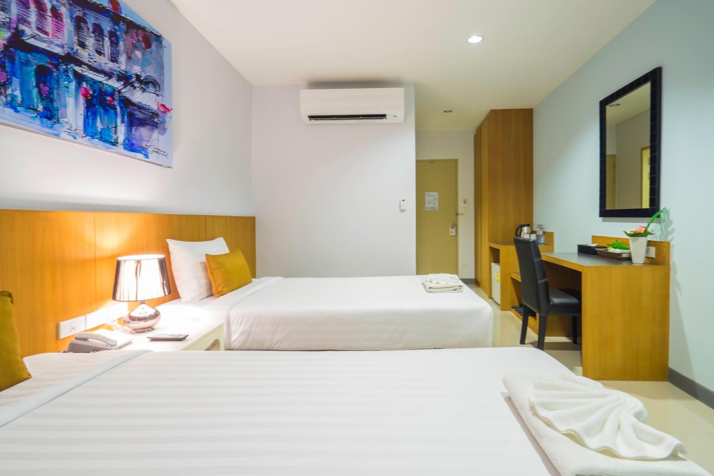 Vapa Hotel - SHA Extra Plus