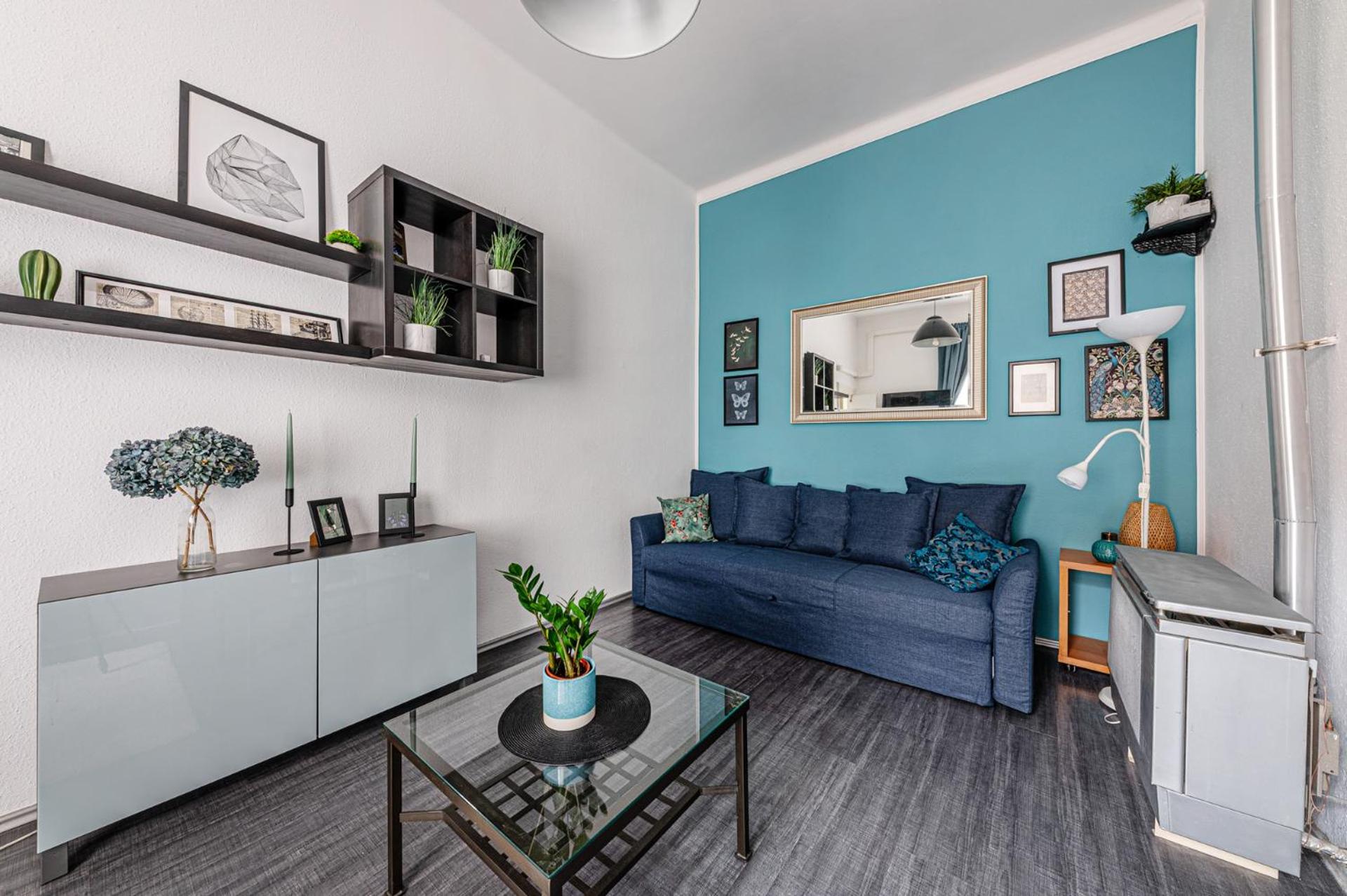 Chain Bridge Apt Cozy AC Comfort Near Everything