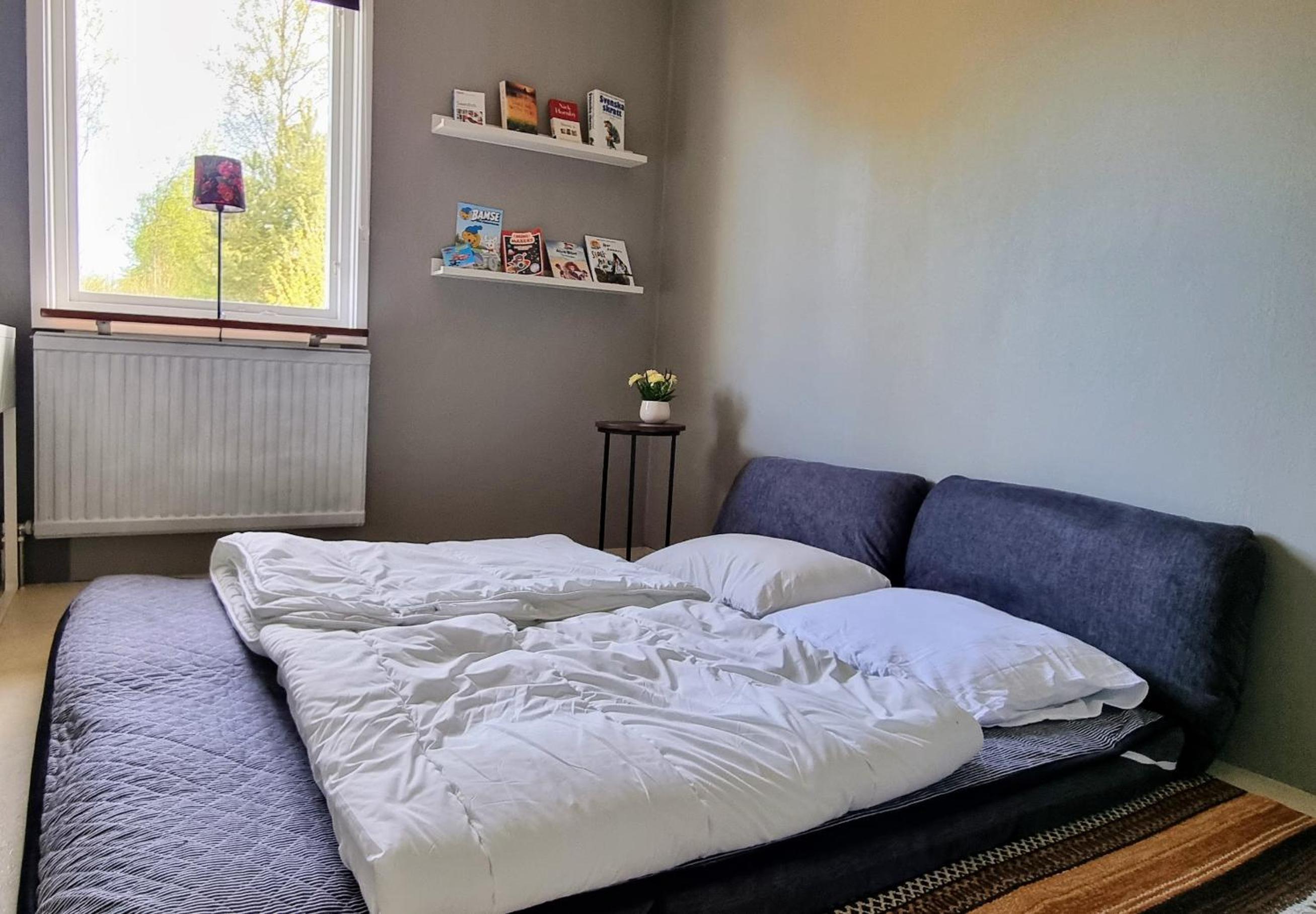 200m to Sweden's Largest Lake - 3BR House & BBQ