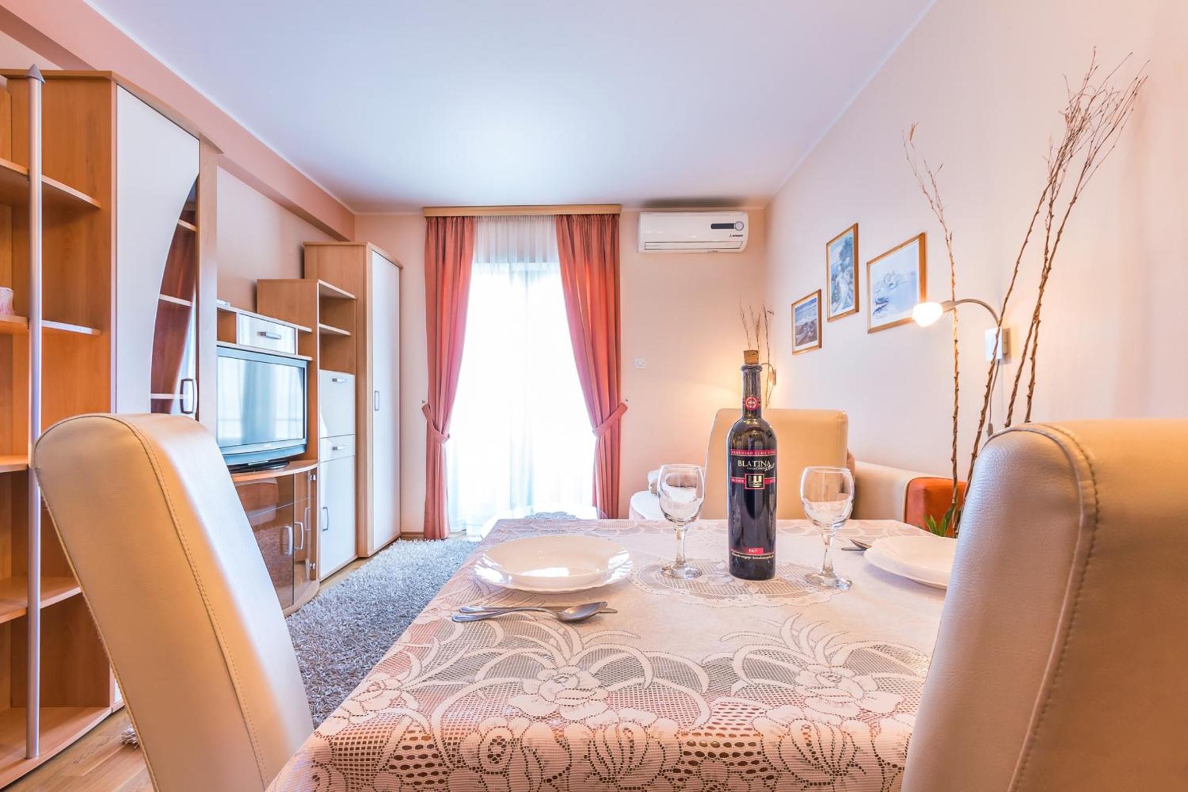 Villa Roses Apartments & Wellness