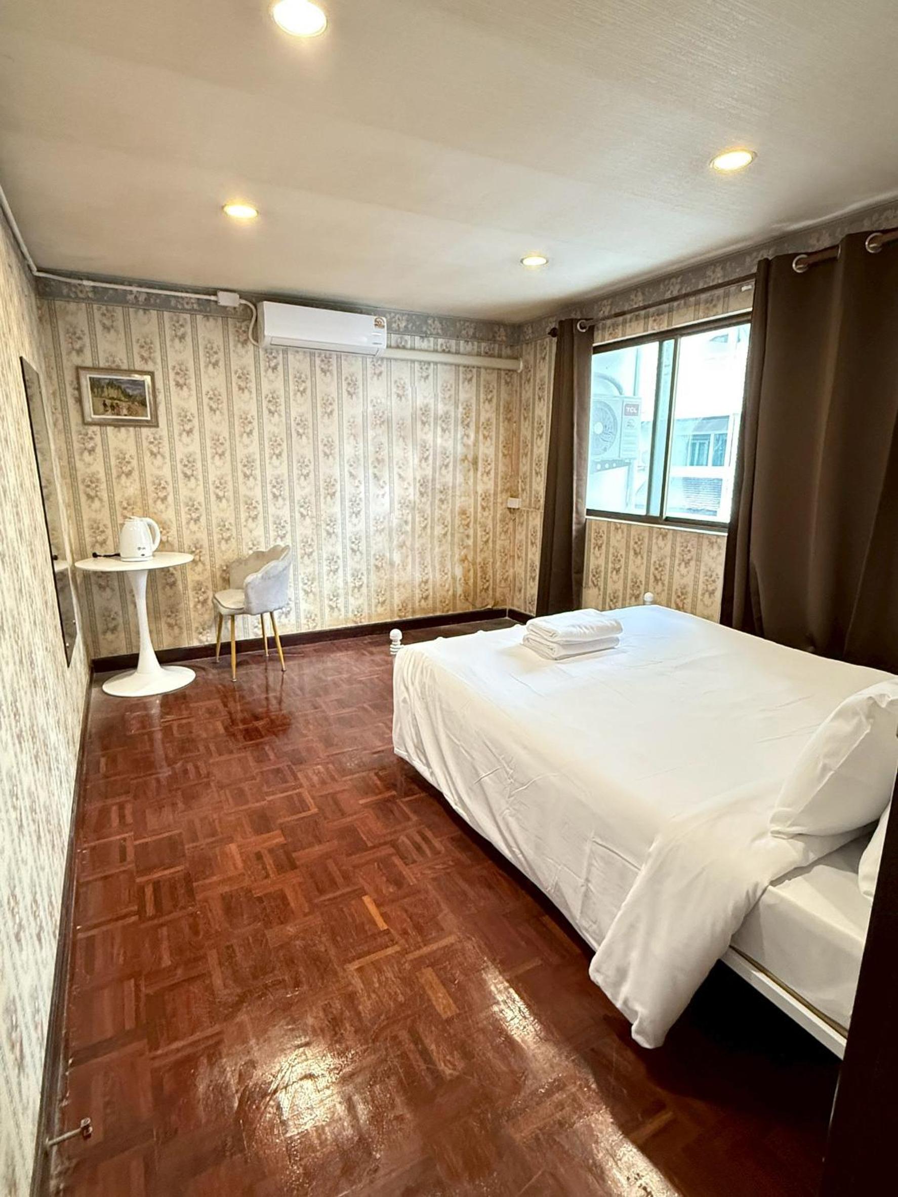 xx Stay On Sukhumvit Soi 11 BTS Nana