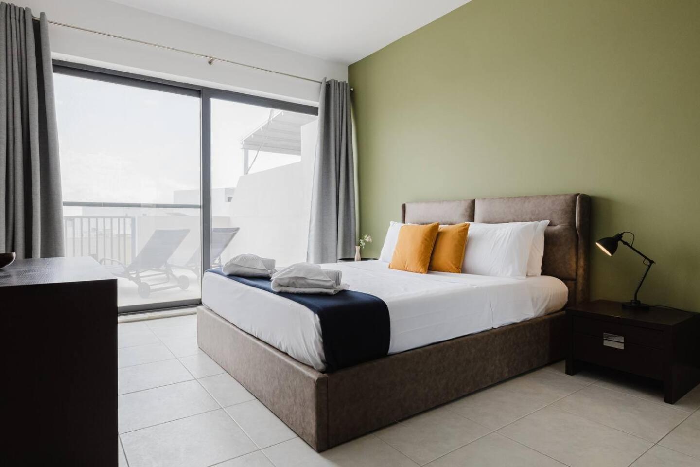 Crescent View PH - MLH city escape by Homely!
