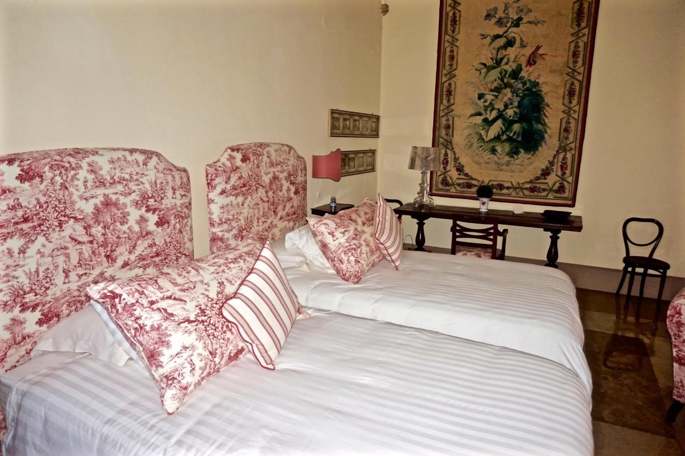 Palazzo Mantua Benavides Suites & Apartments