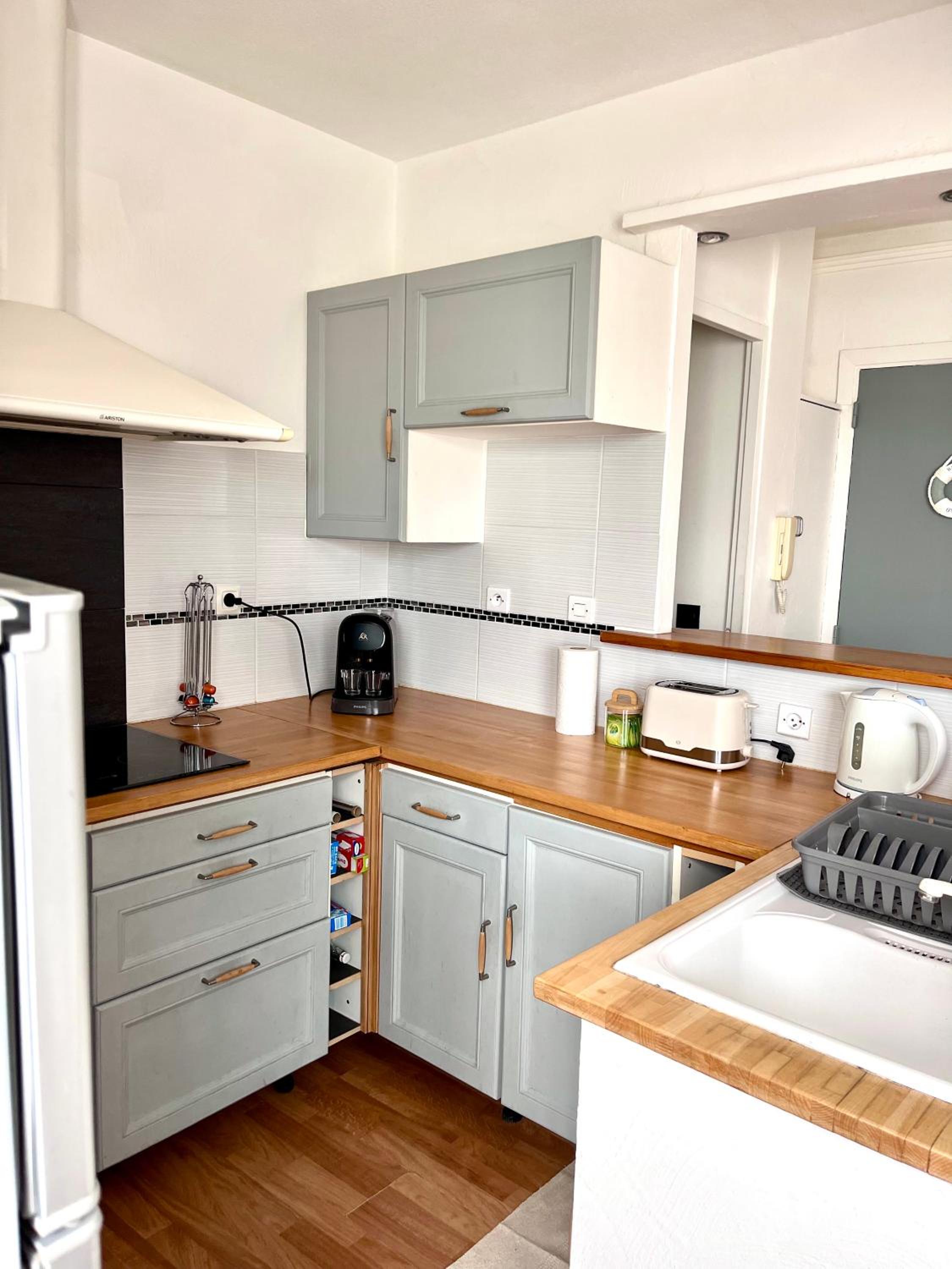 PORT DE HYERES - Appartement 40m2 - 4 personnes - place de PARKING
