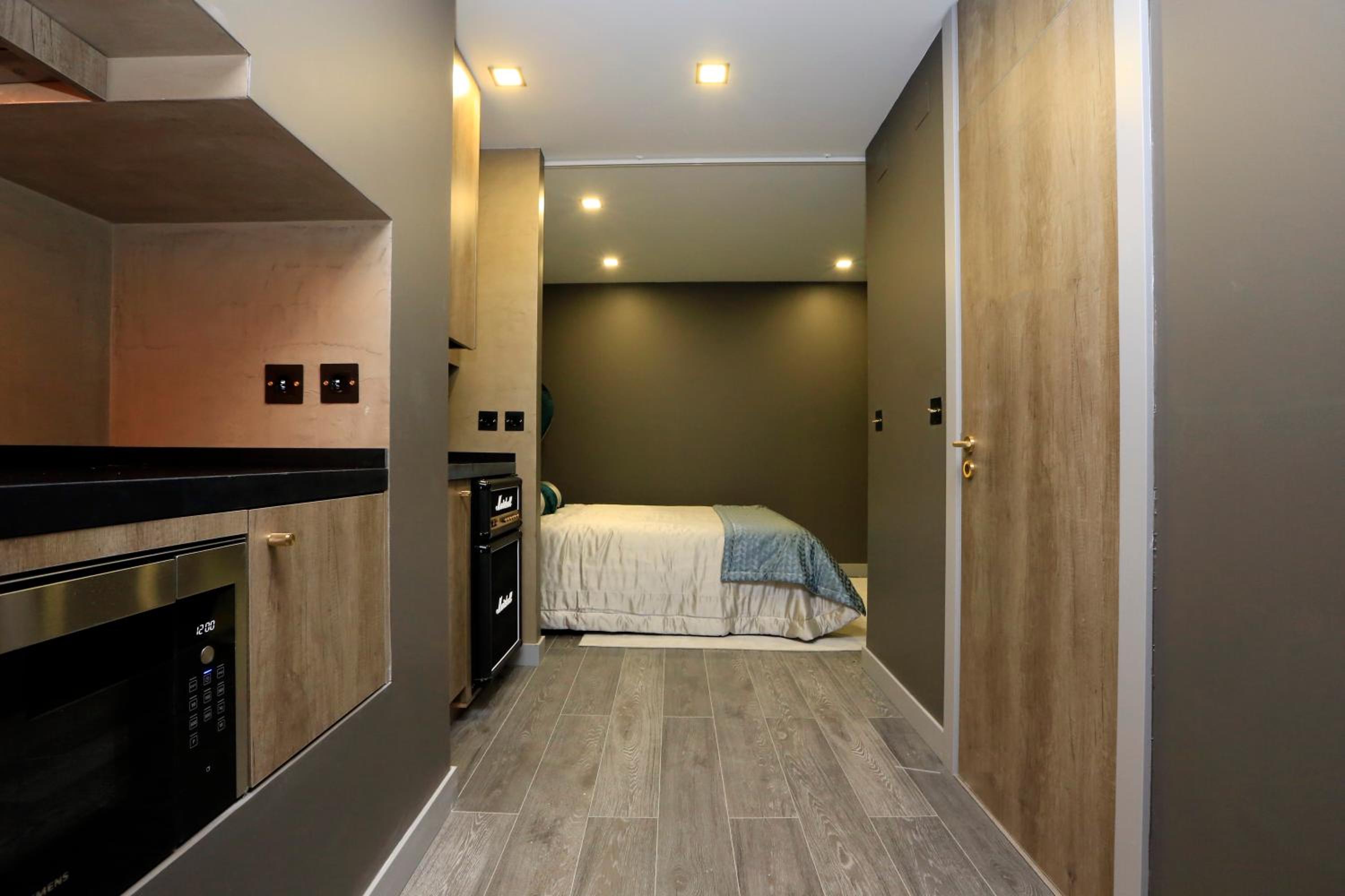 Charm Flats