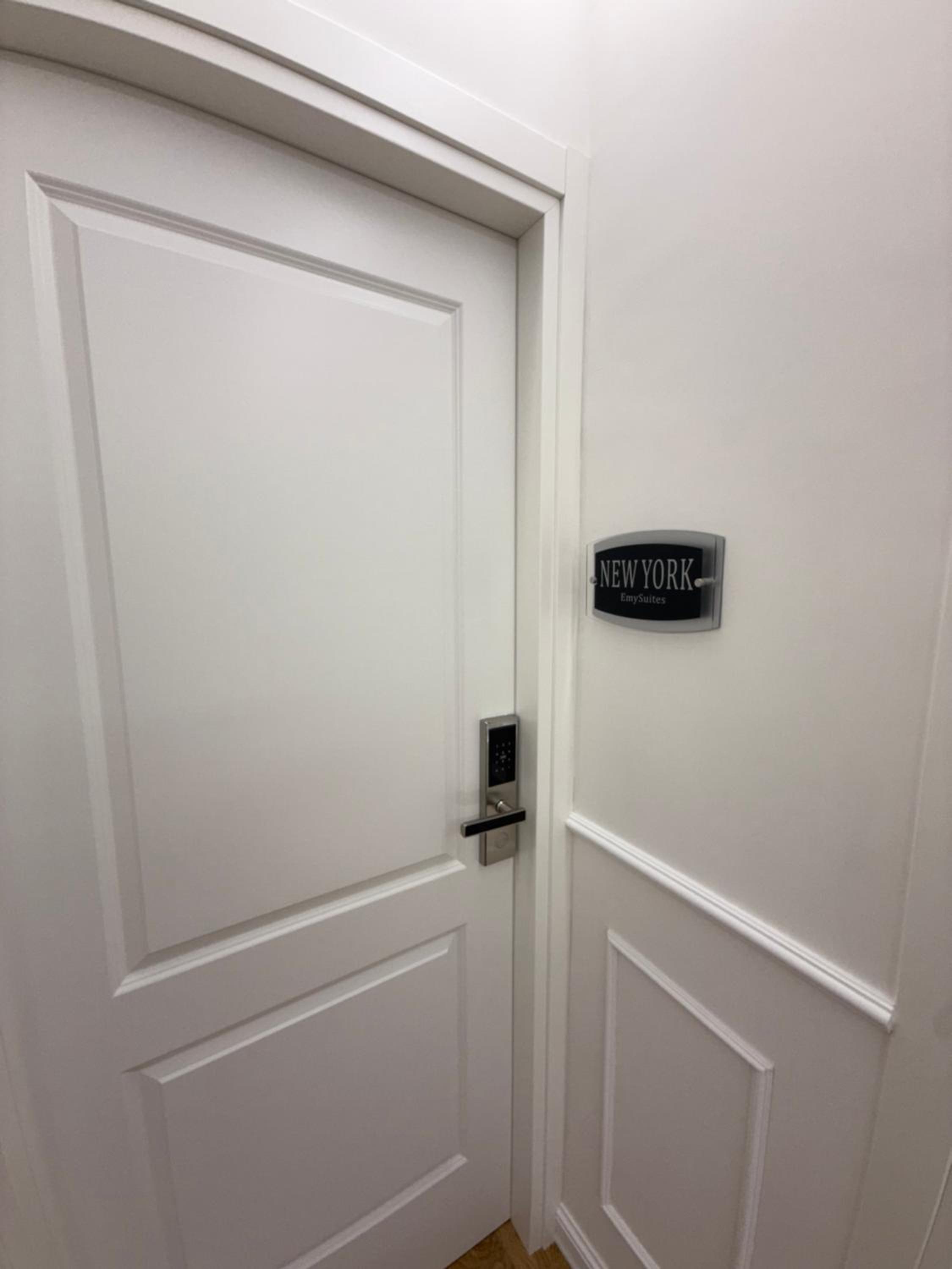 Emy Suites