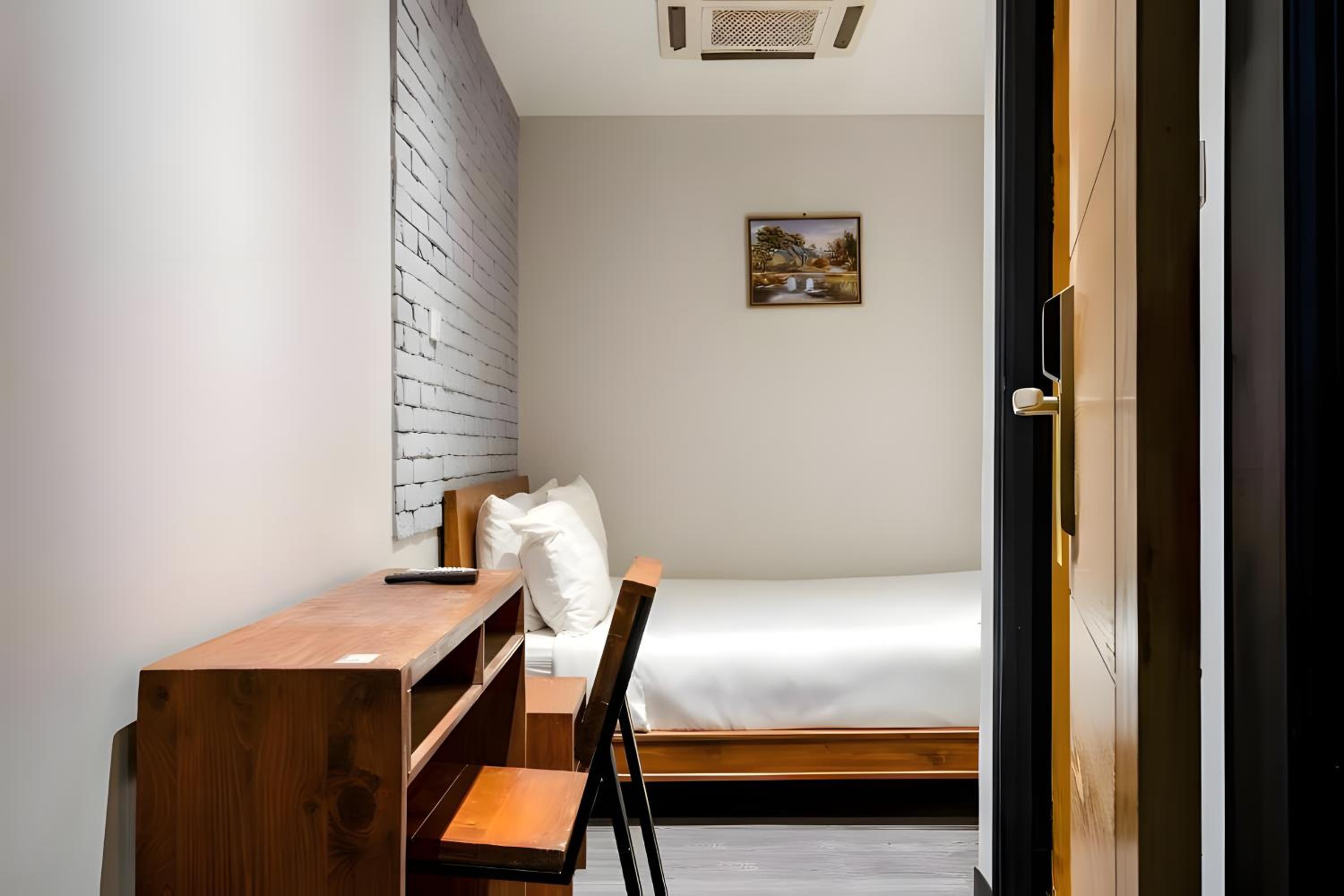 XX GO INN Sukhumvit Soi 20 - โกอิน สุขุมวิท 20 BTS อโศก