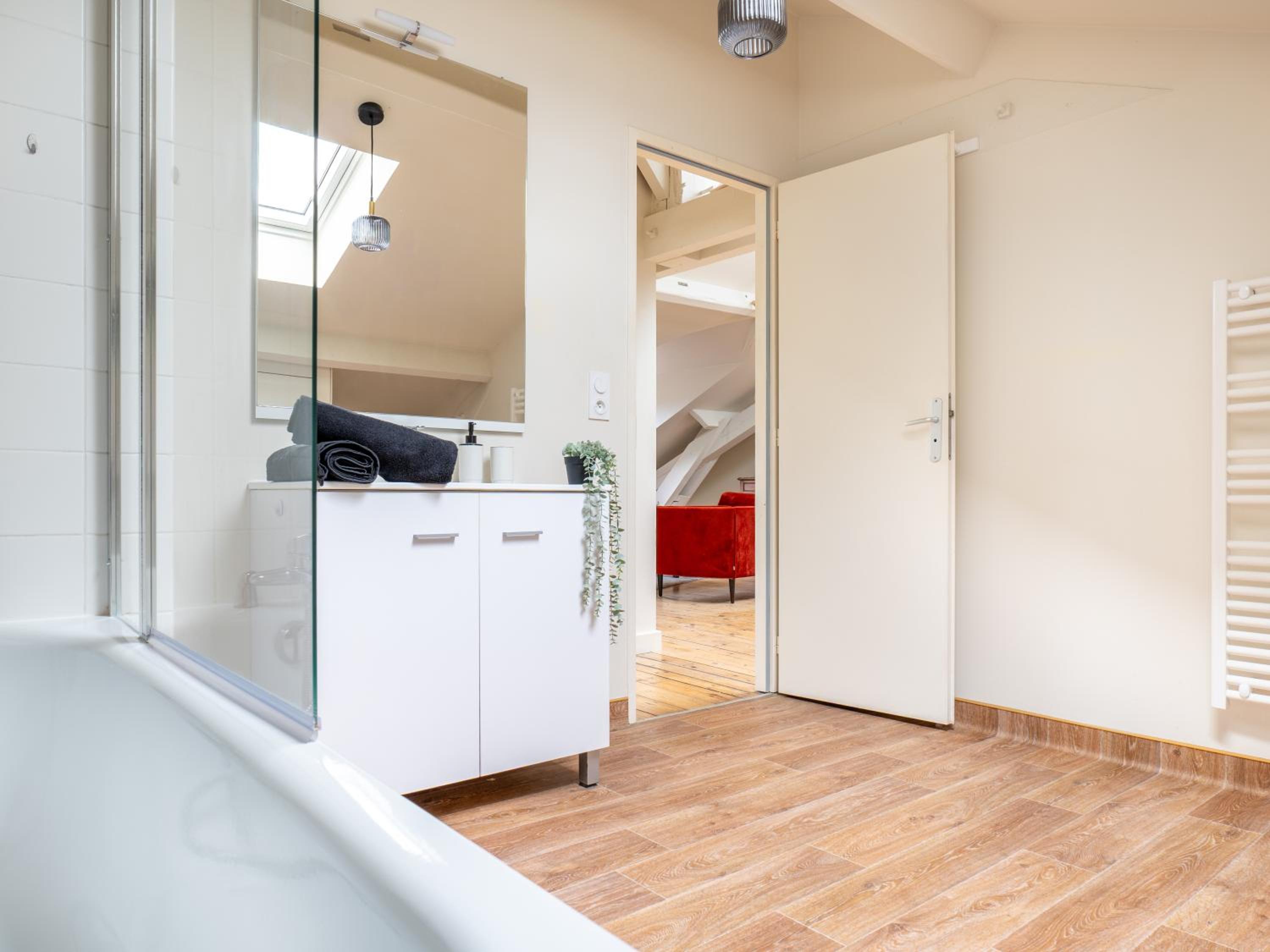 Nid douillet climatisé et lumineux, proche centre