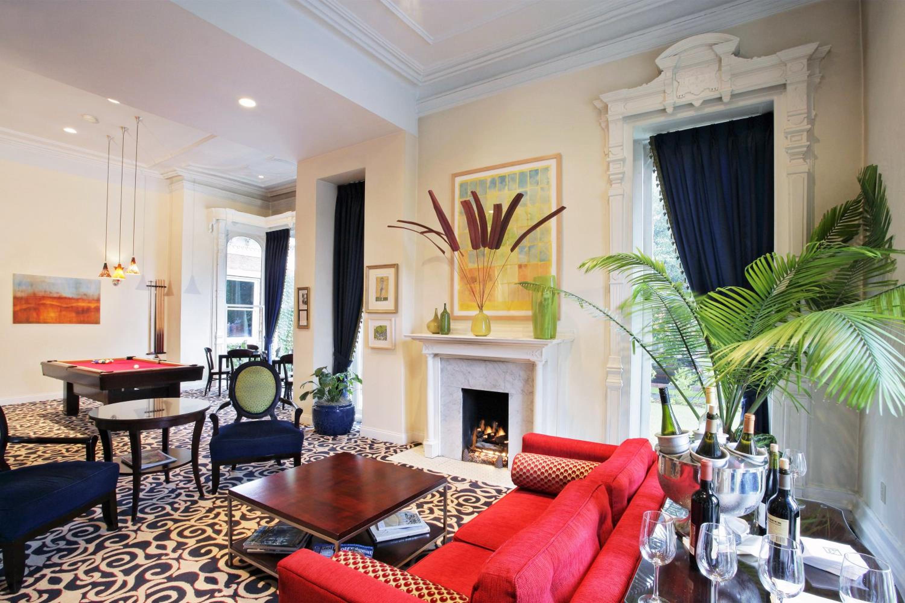 Buffalo Vacations - The Mansion on Delaware Avenue - Property Image 17