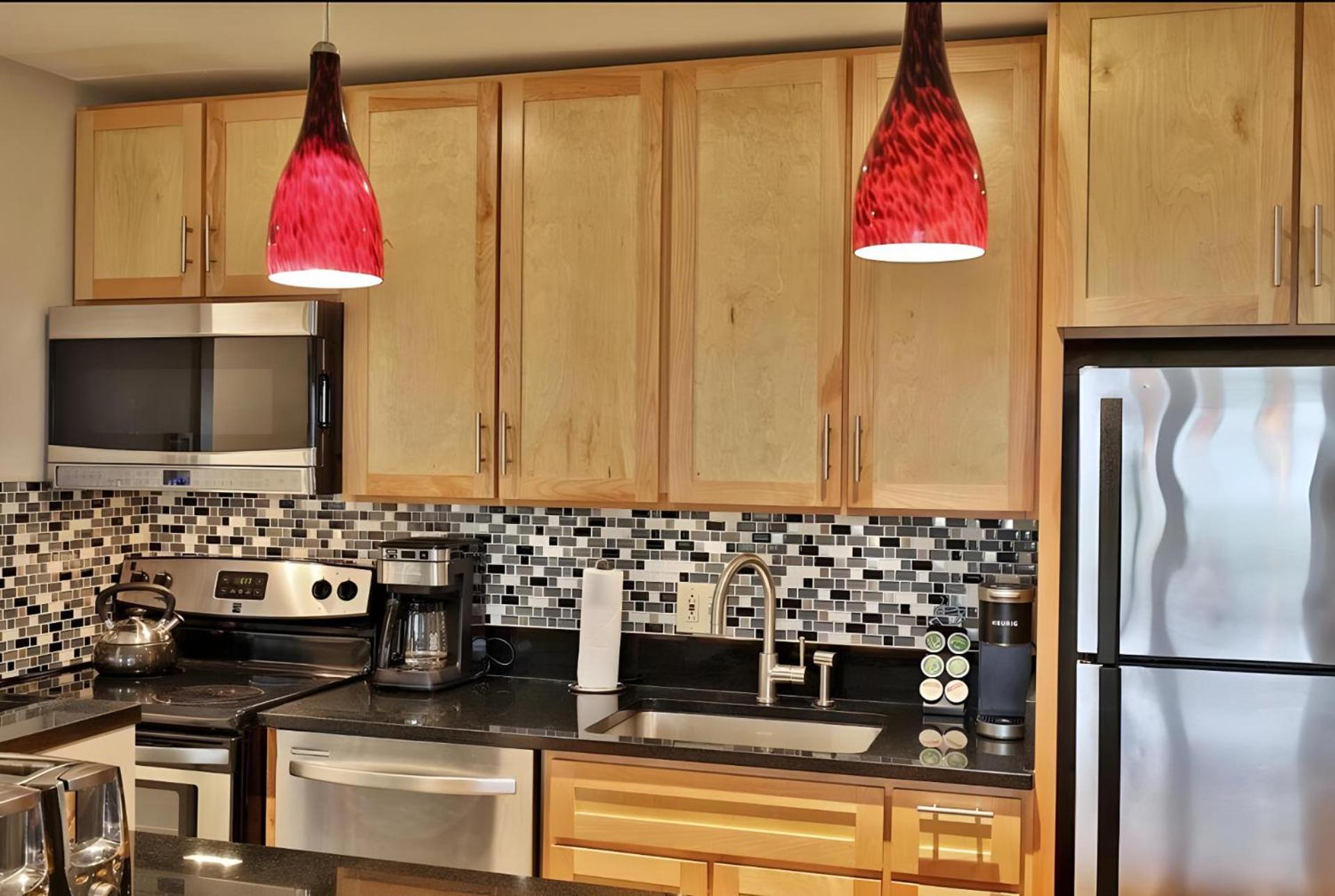 Spacious 2BR, 3BA Vermont Condo with EV Station, Ski Rental Deals & Summer Pool