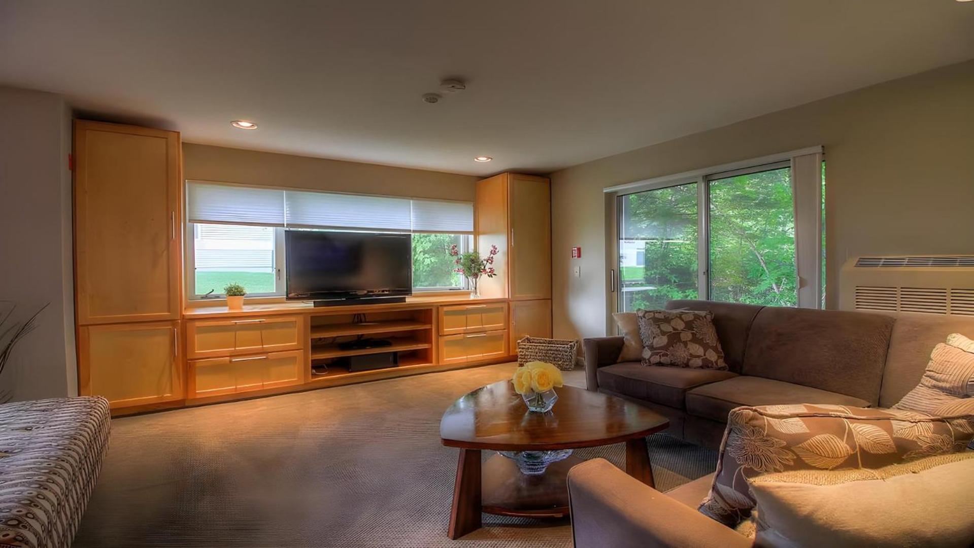 Spacious 2BR, 3BA Vermont Condo with EV Station, Ski Rental Deals & Summer Pool