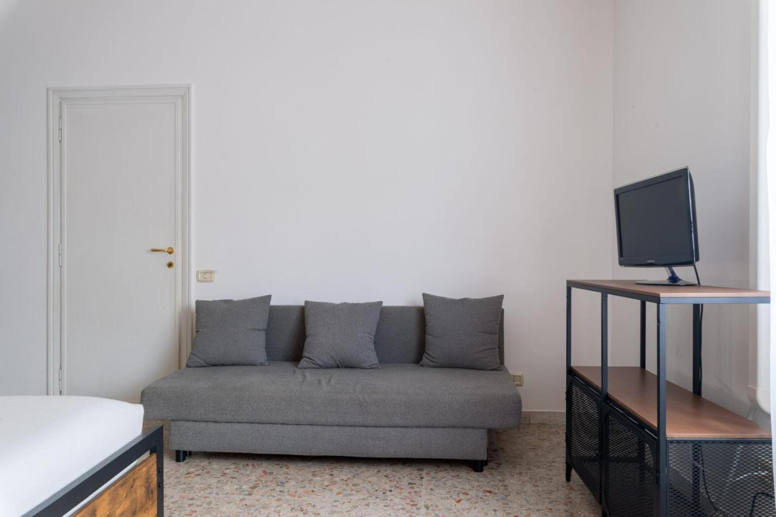 Katia House