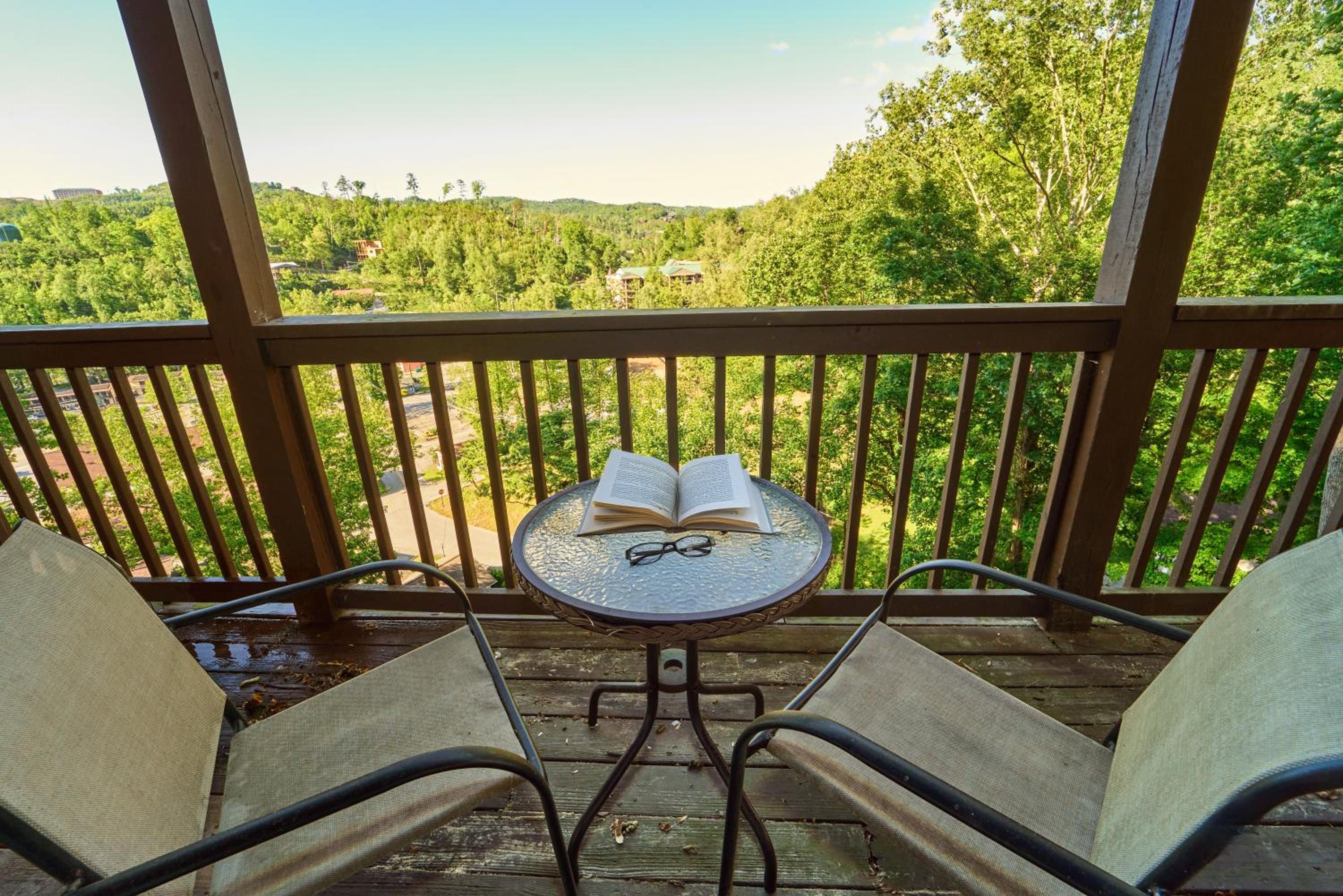 Charming 6BR Stay Steps from Downtown