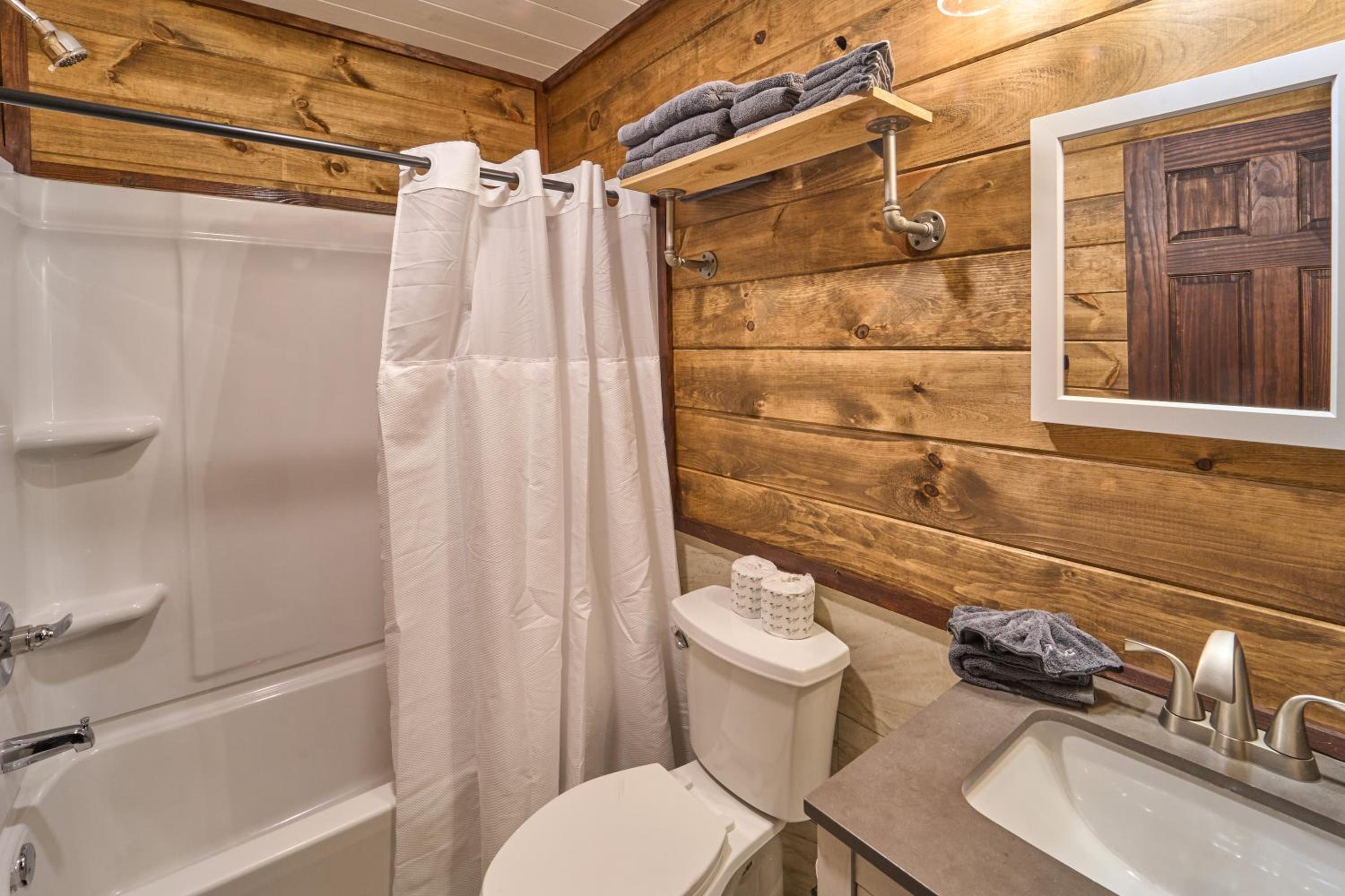 Charming 6BR Stay Steps from Downtown