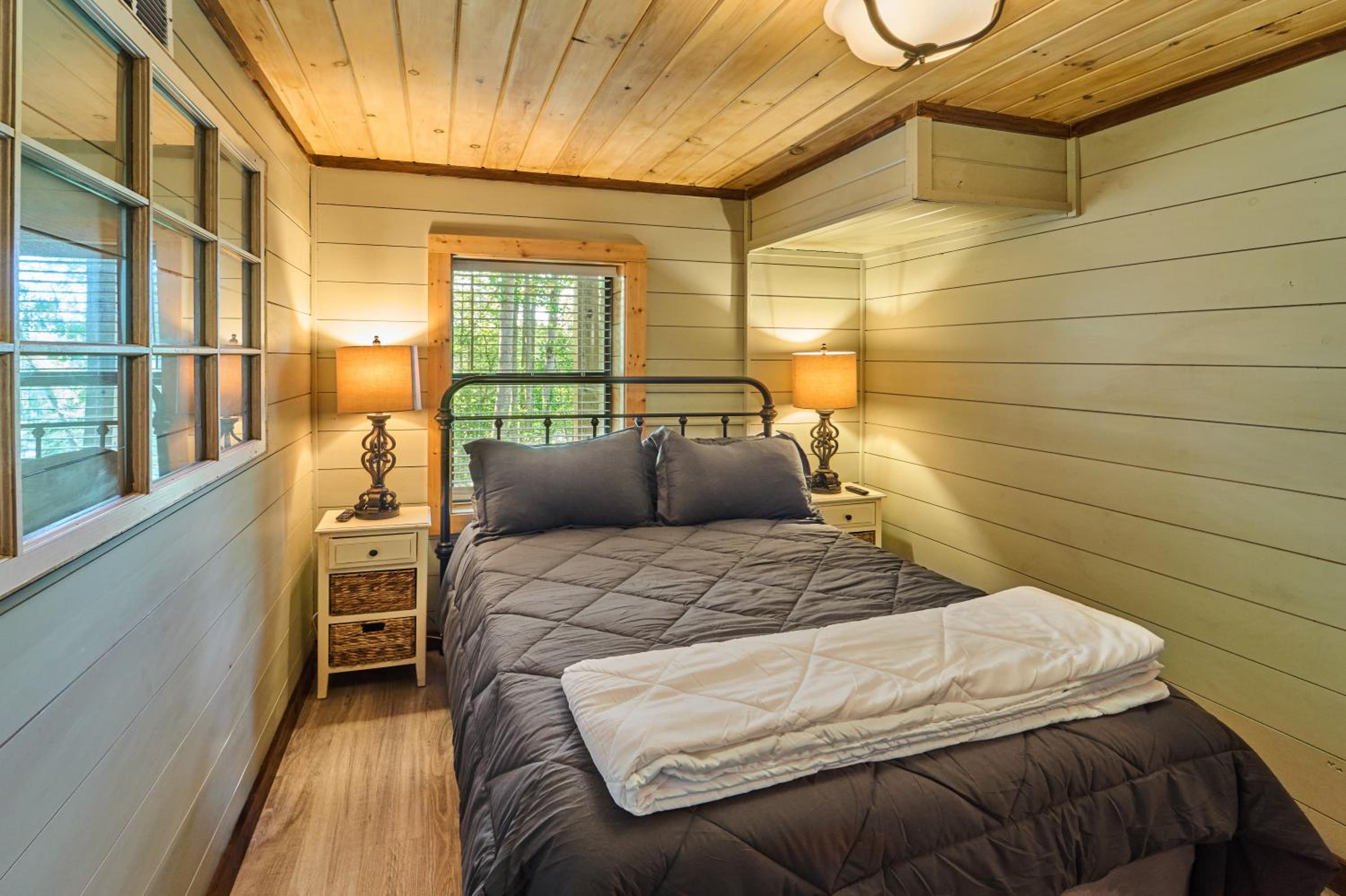 Charming 6BR Stay Steps from Downtown